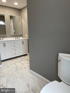 VILLAGE SHIRES - Residential Lease