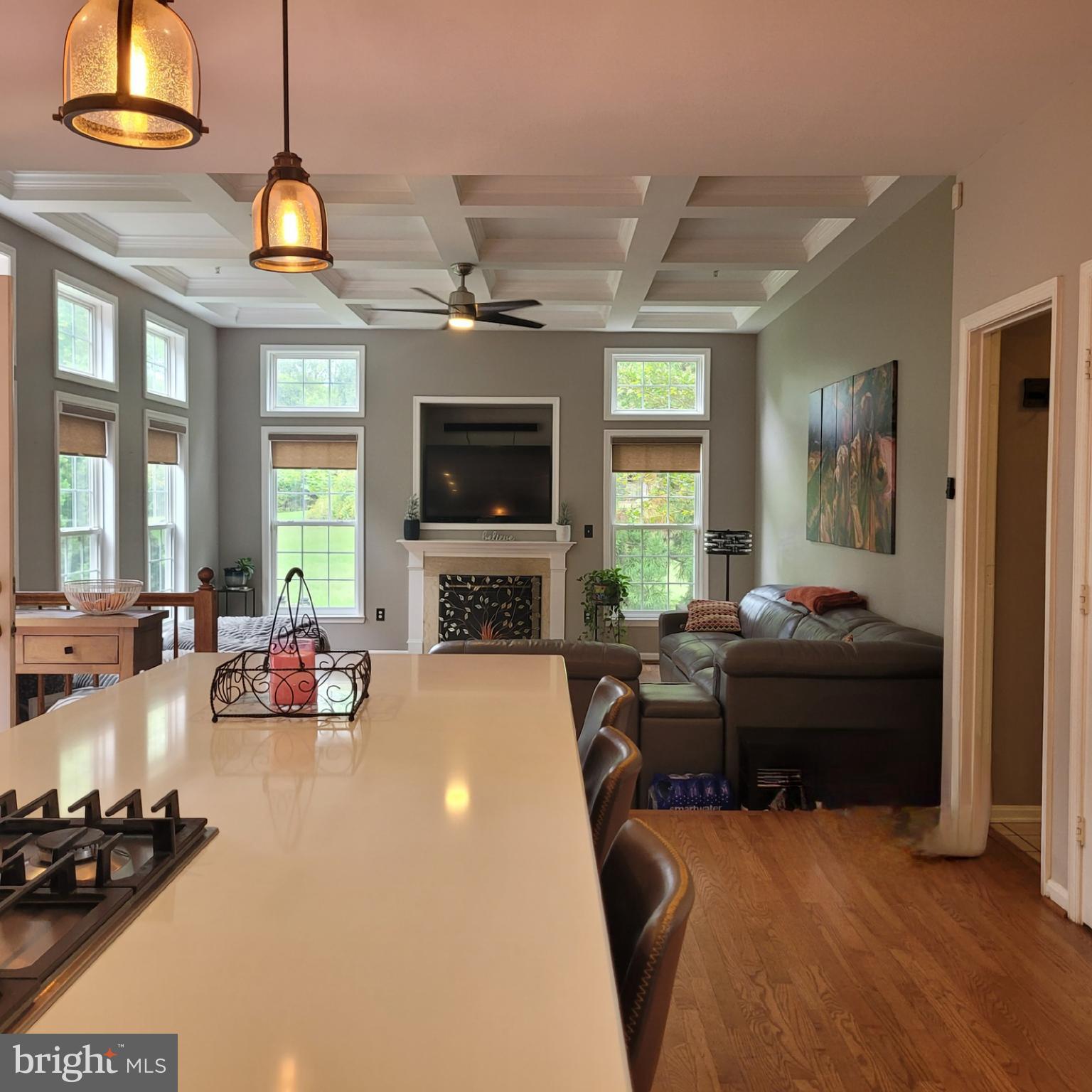 CHESTNUT OAKS - Residential