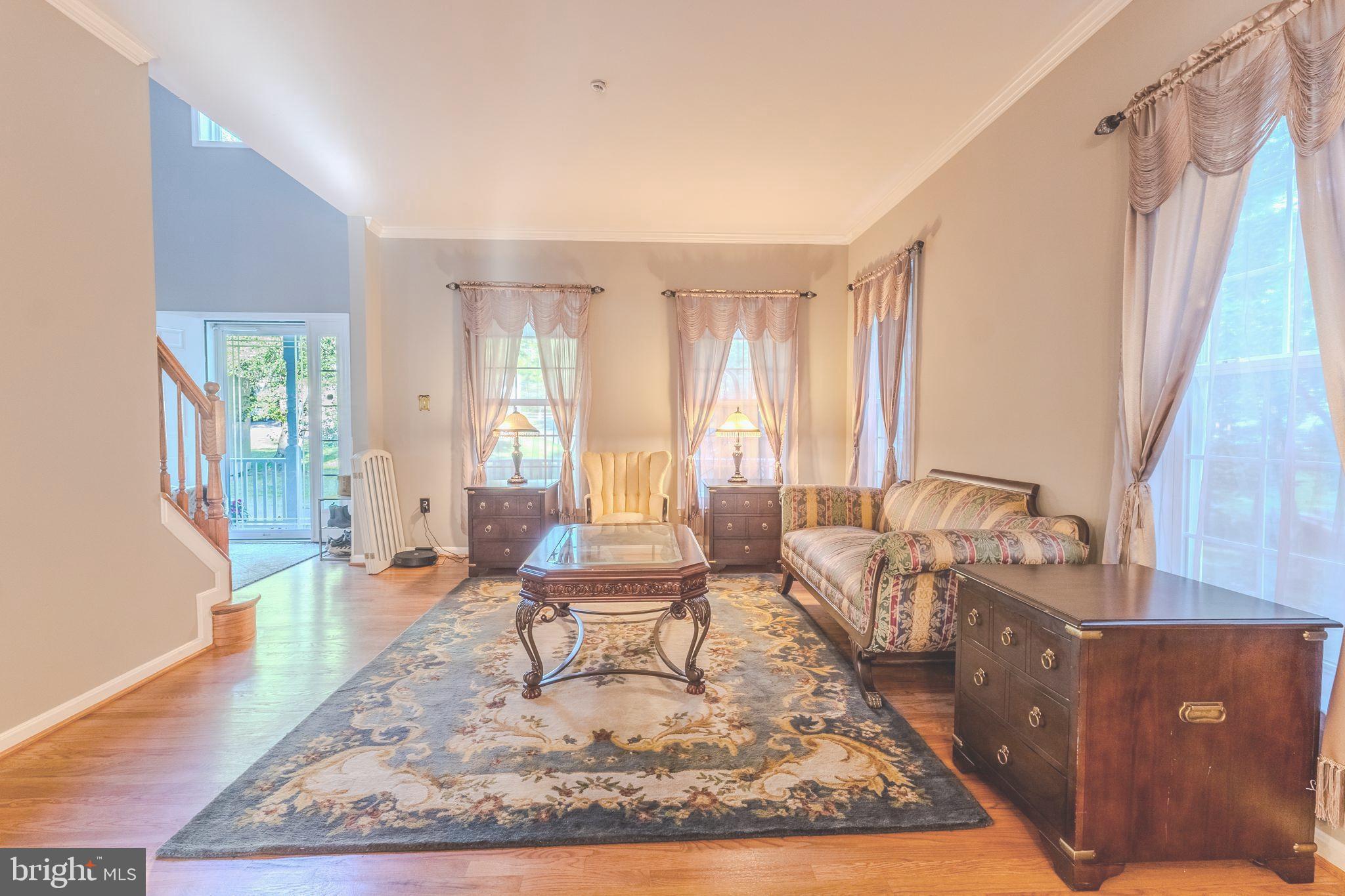 CHESTNUT OAKS - Residential