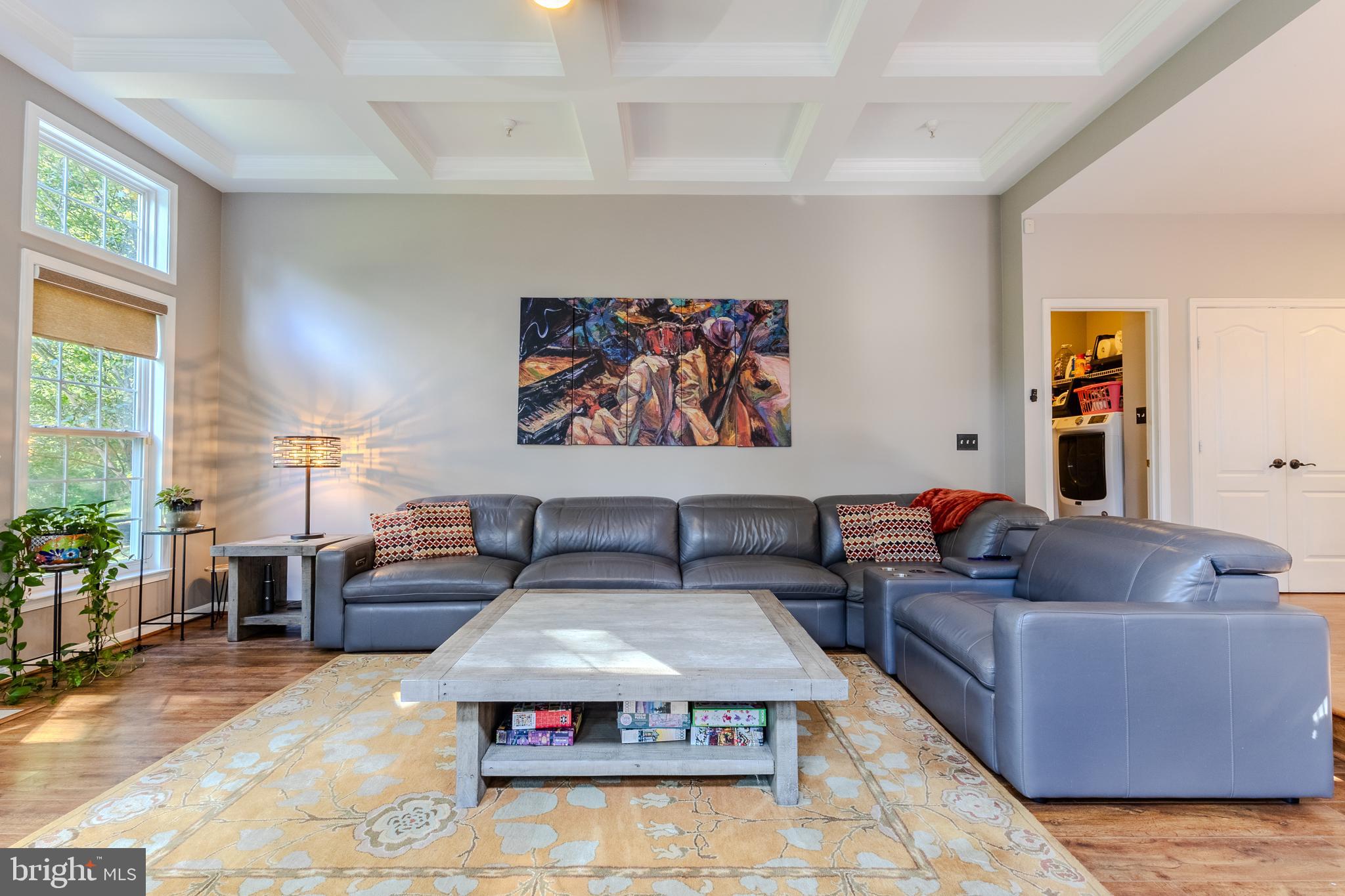 CHESTNUT OAKS - Residential