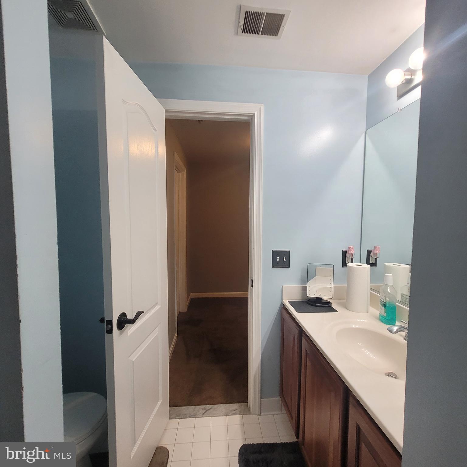 CHESTNUT OAKS - Residential