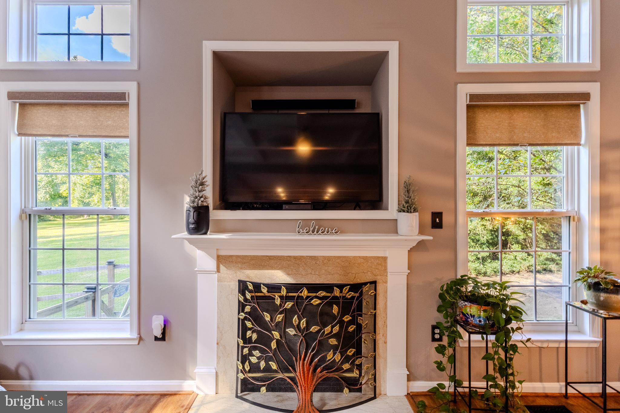 CHESTNUT OAKS - Residential