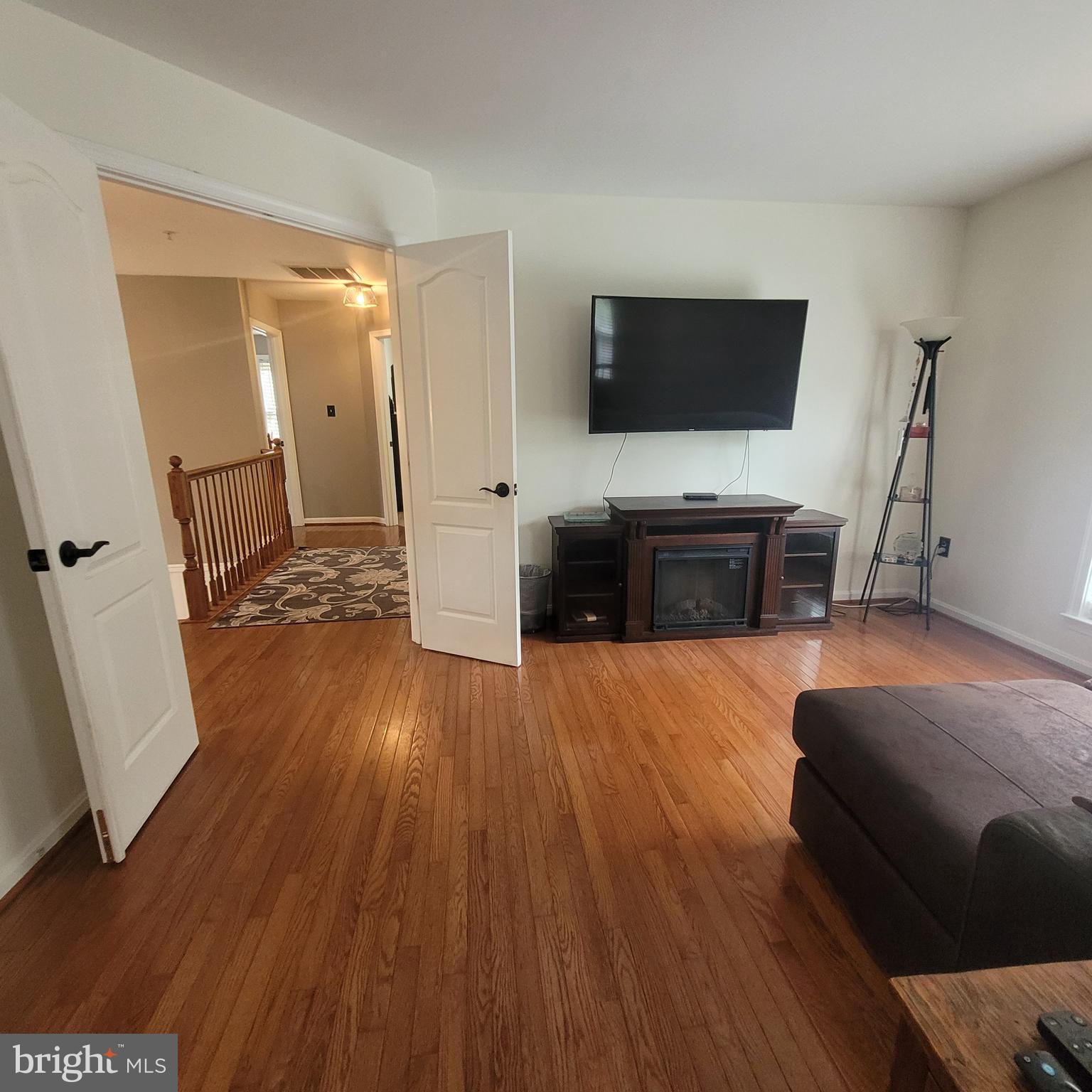 CHESTNUT OAKS - Residential