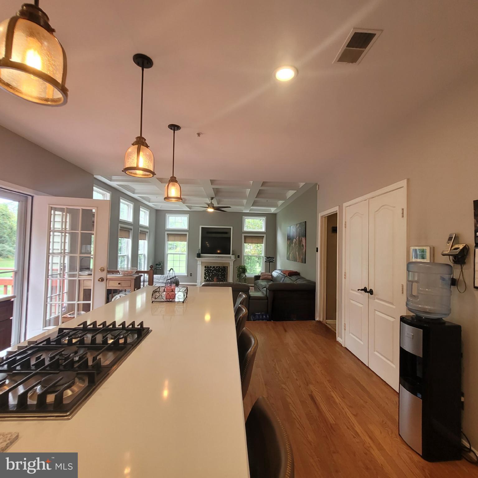 CHESTNUT OAKS - Residential