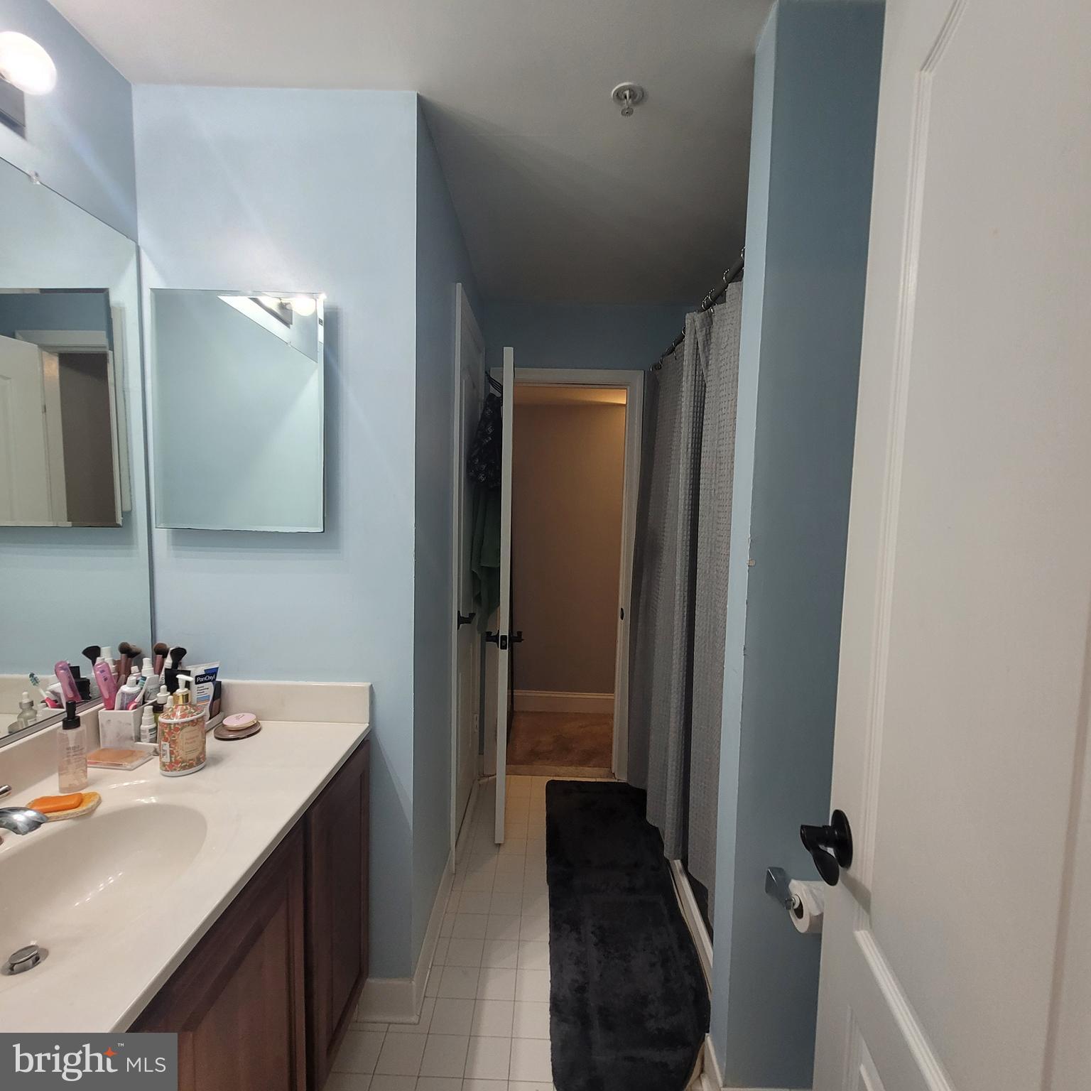 CHESTNUT OAKS - Residential