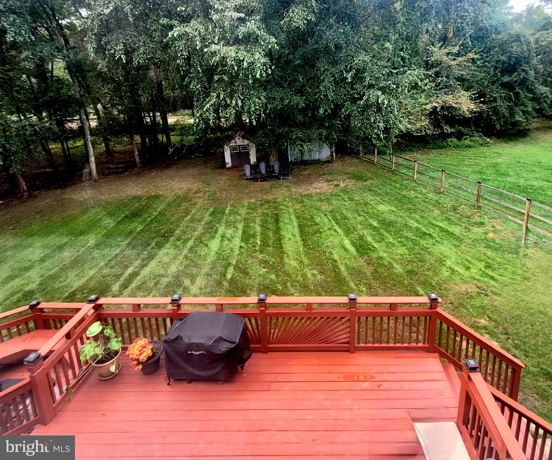 CHESTNUT OAKS - Residential