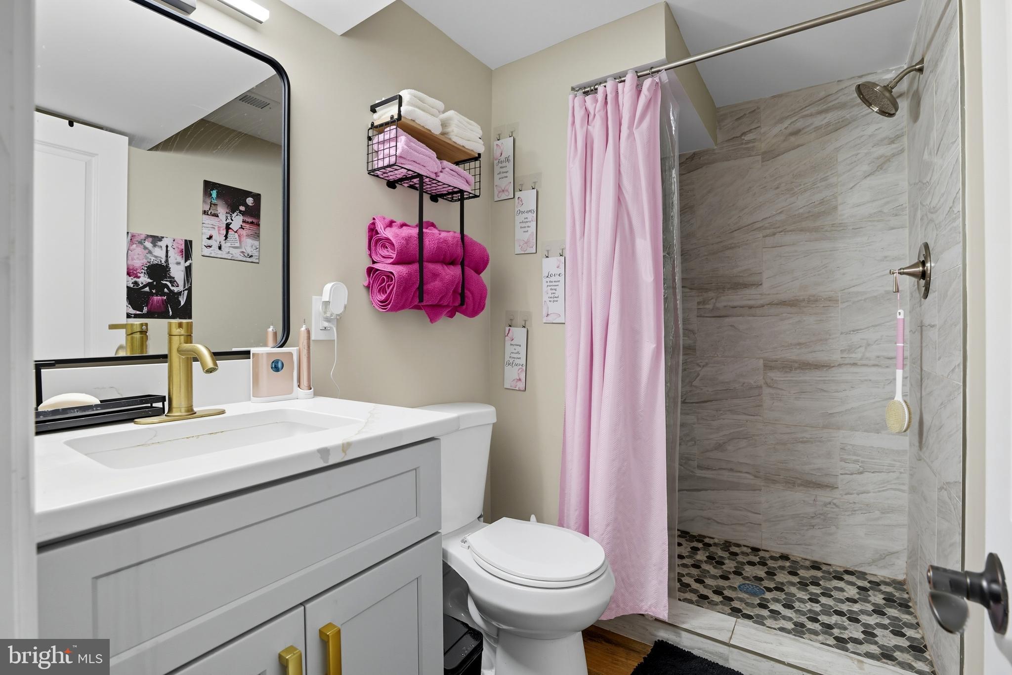 BROOKLYN - Residential