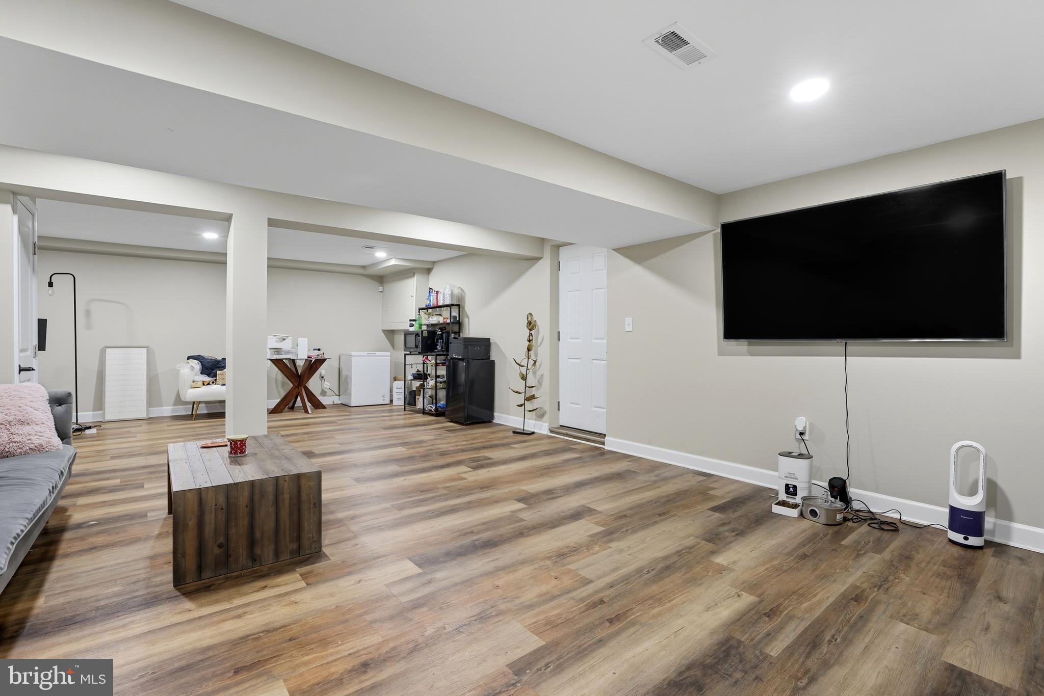 BROOKLYN - Residential