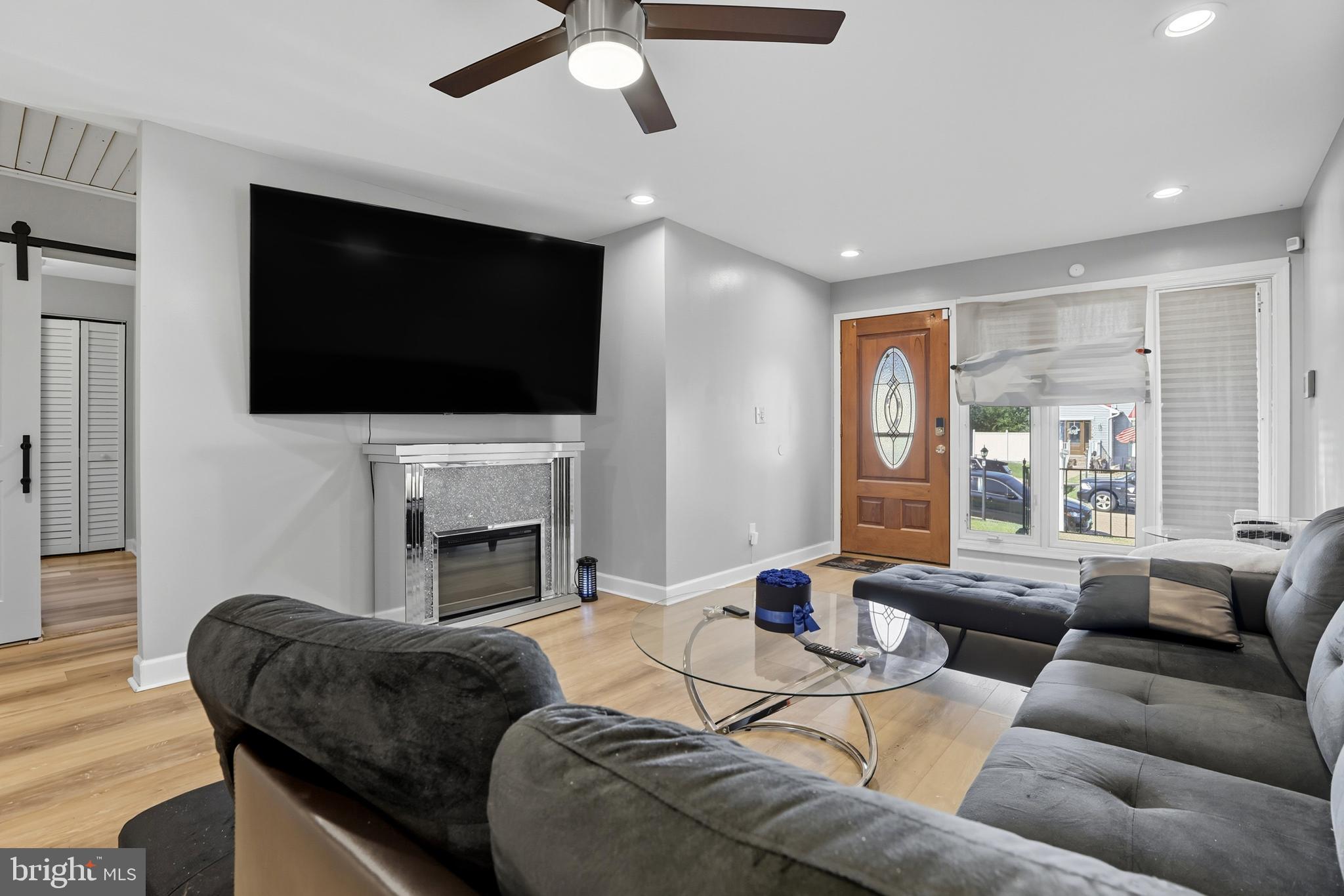 BROOKLYN - Residential