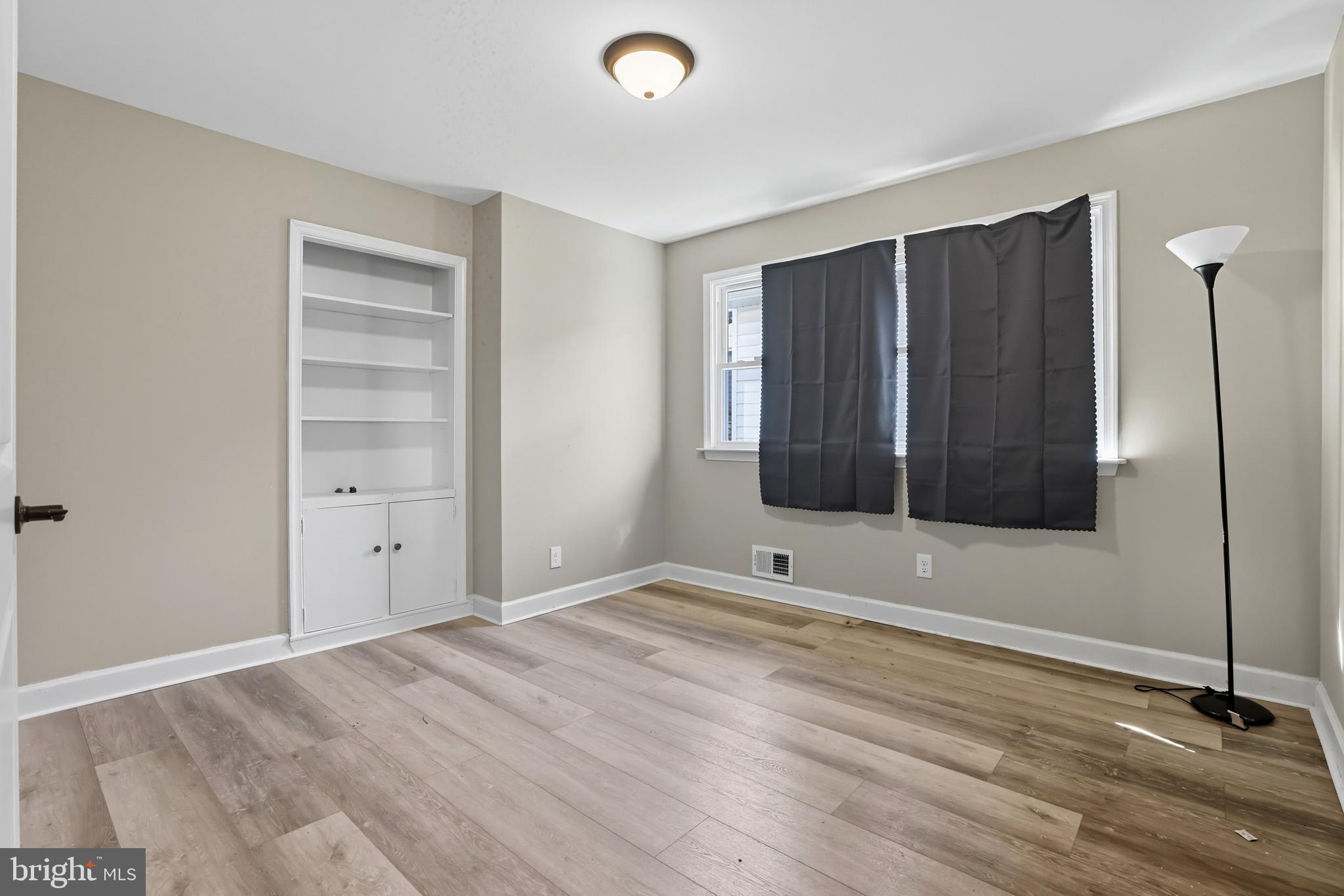 BROOKLYN - Residential