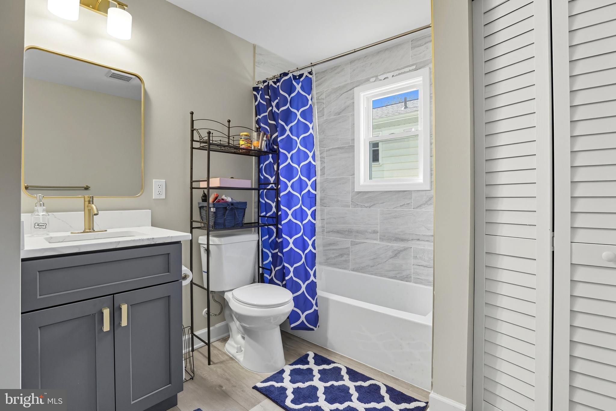 BROOKLYN - Residential