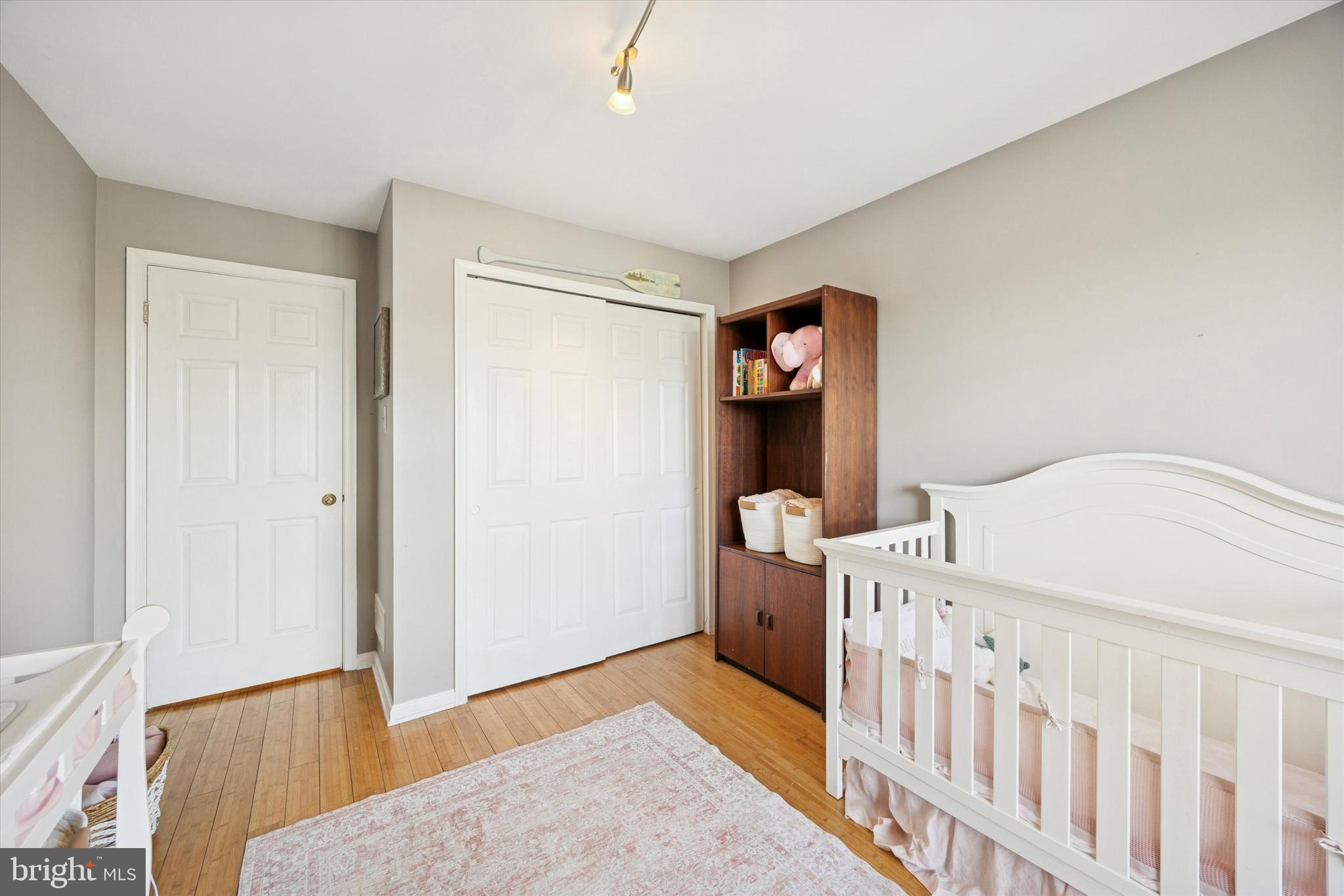 CORNERSTONE - Residential