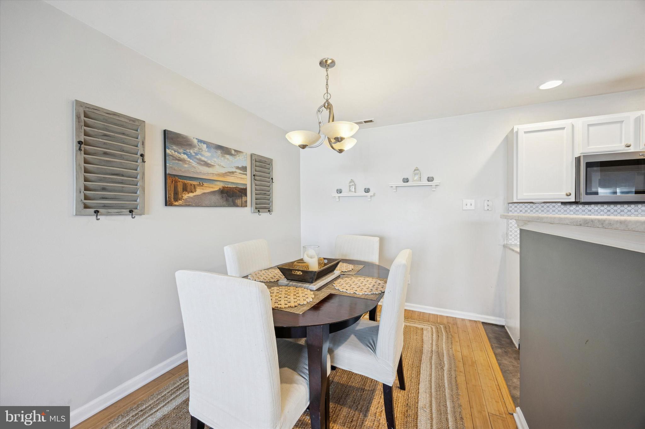 CORNERSTONE - Residential