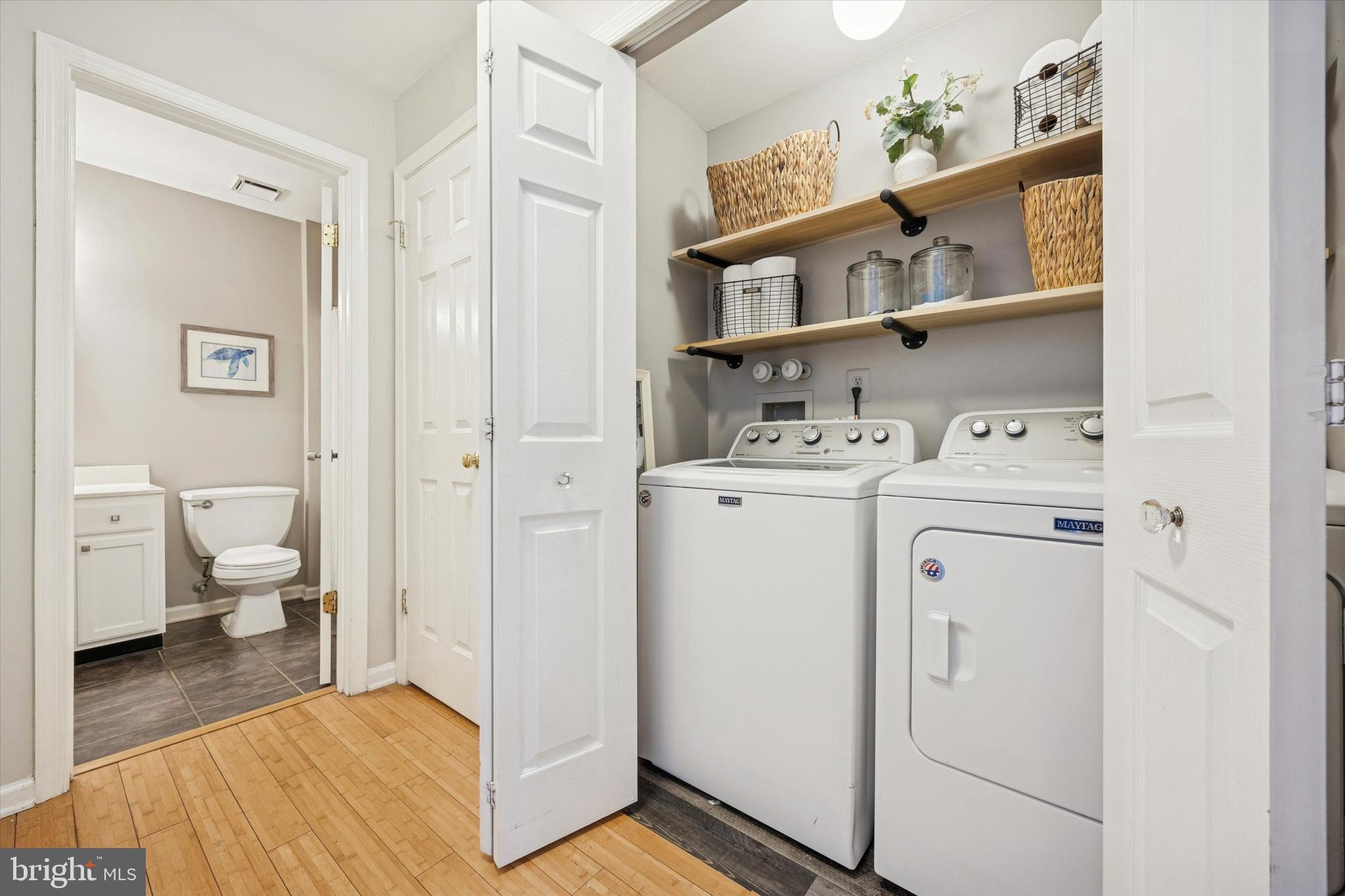 CORNERSTONE - Residential