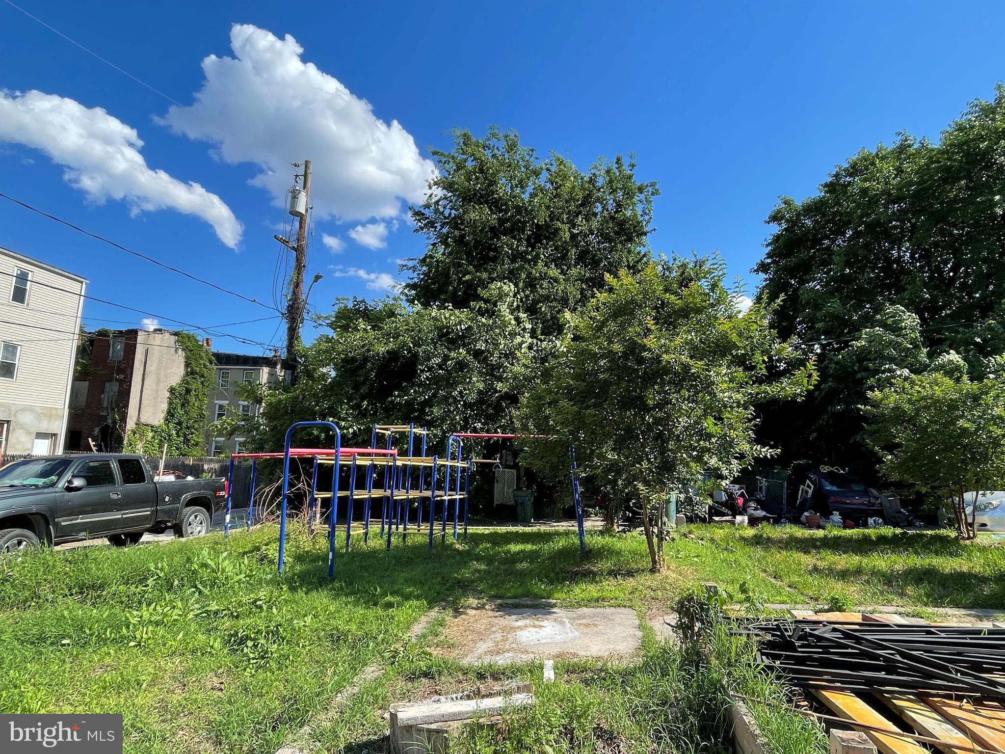 FRANKLIN SQUARE HISTORIC DISTRICT - Residential
