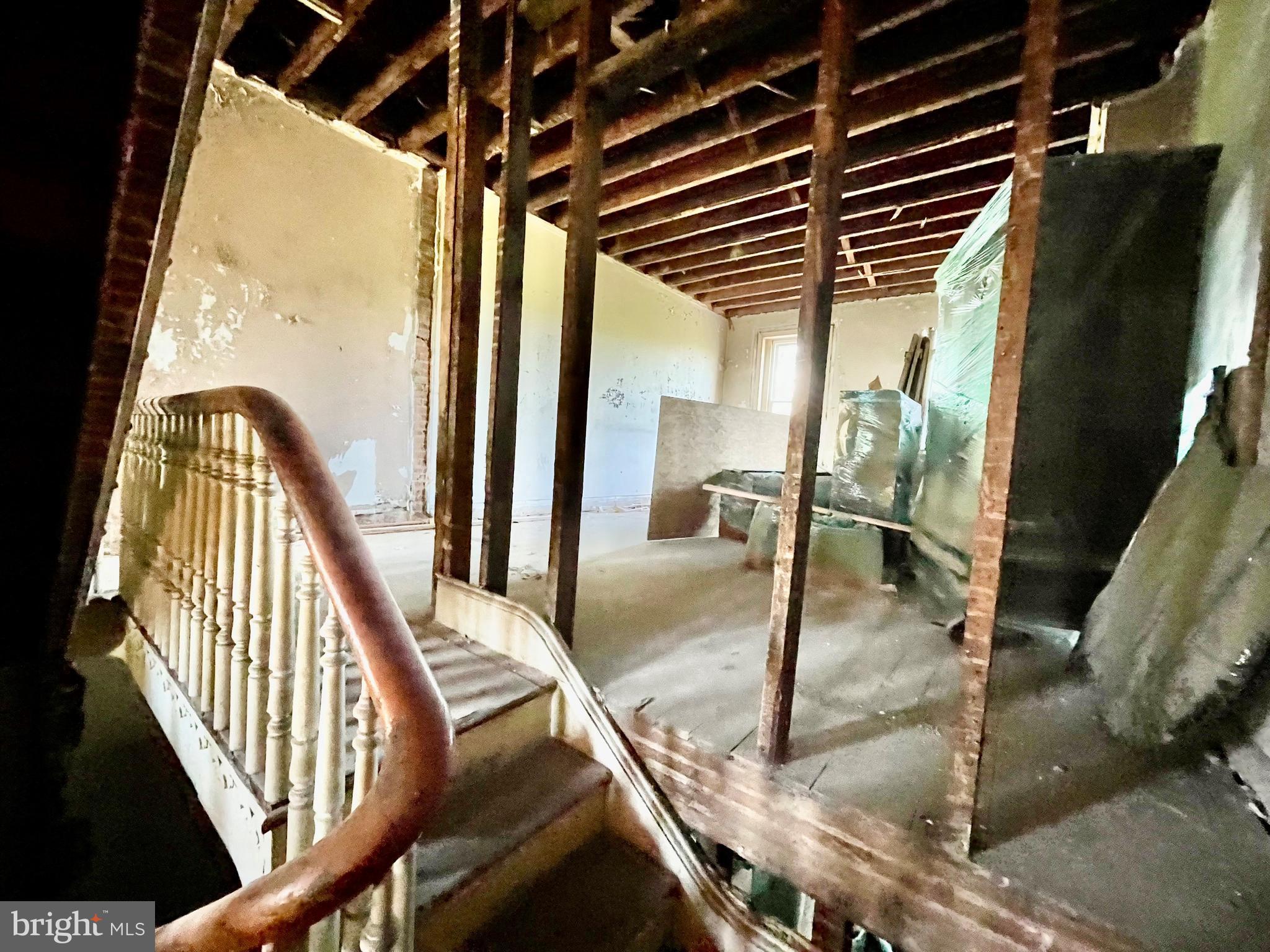 FRANKLIN SQUARE HISTORIC DISTRICT - Residential