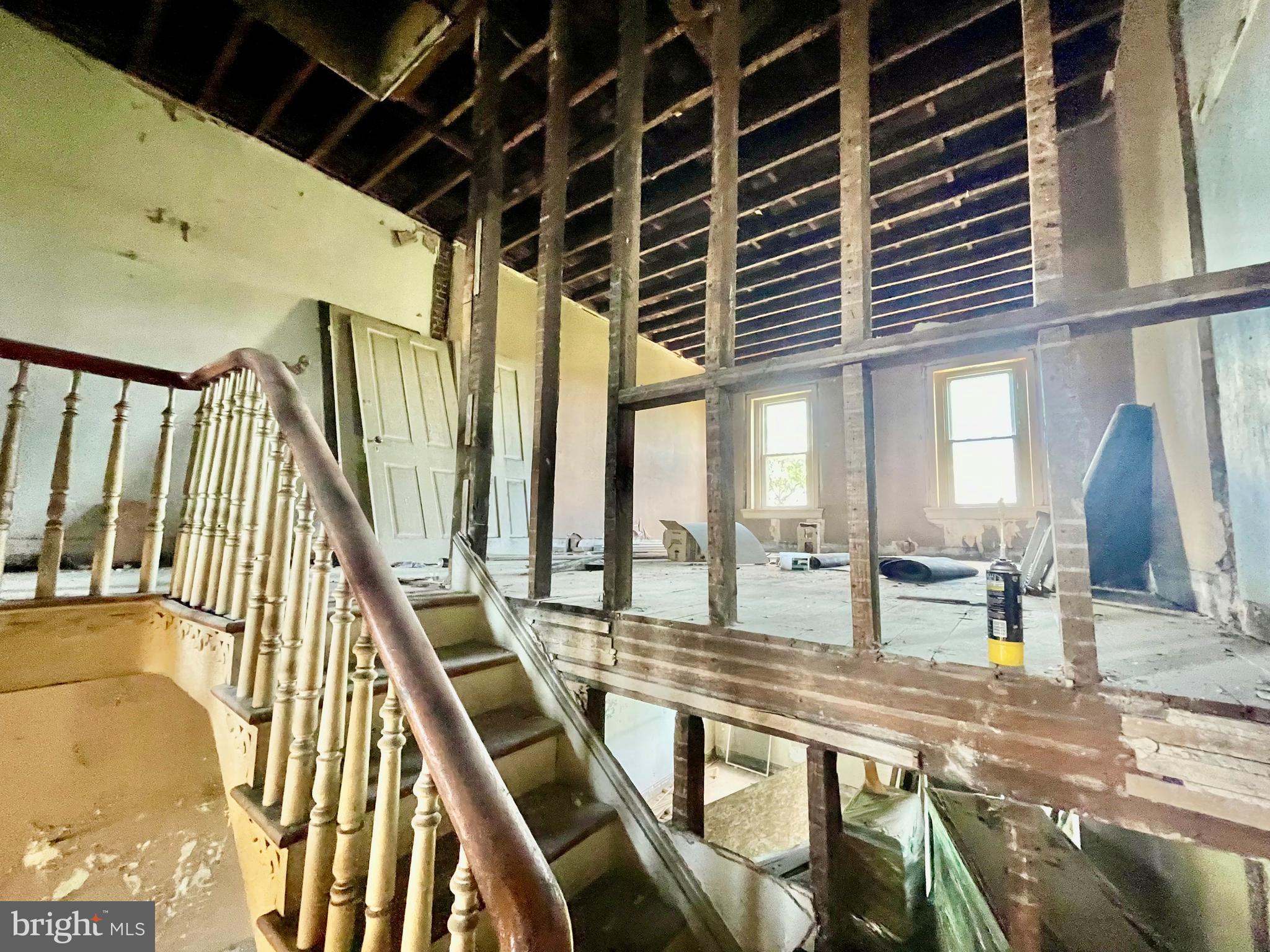 FRANKLIN SQUARE HISTORIC DISTRICT - Residential