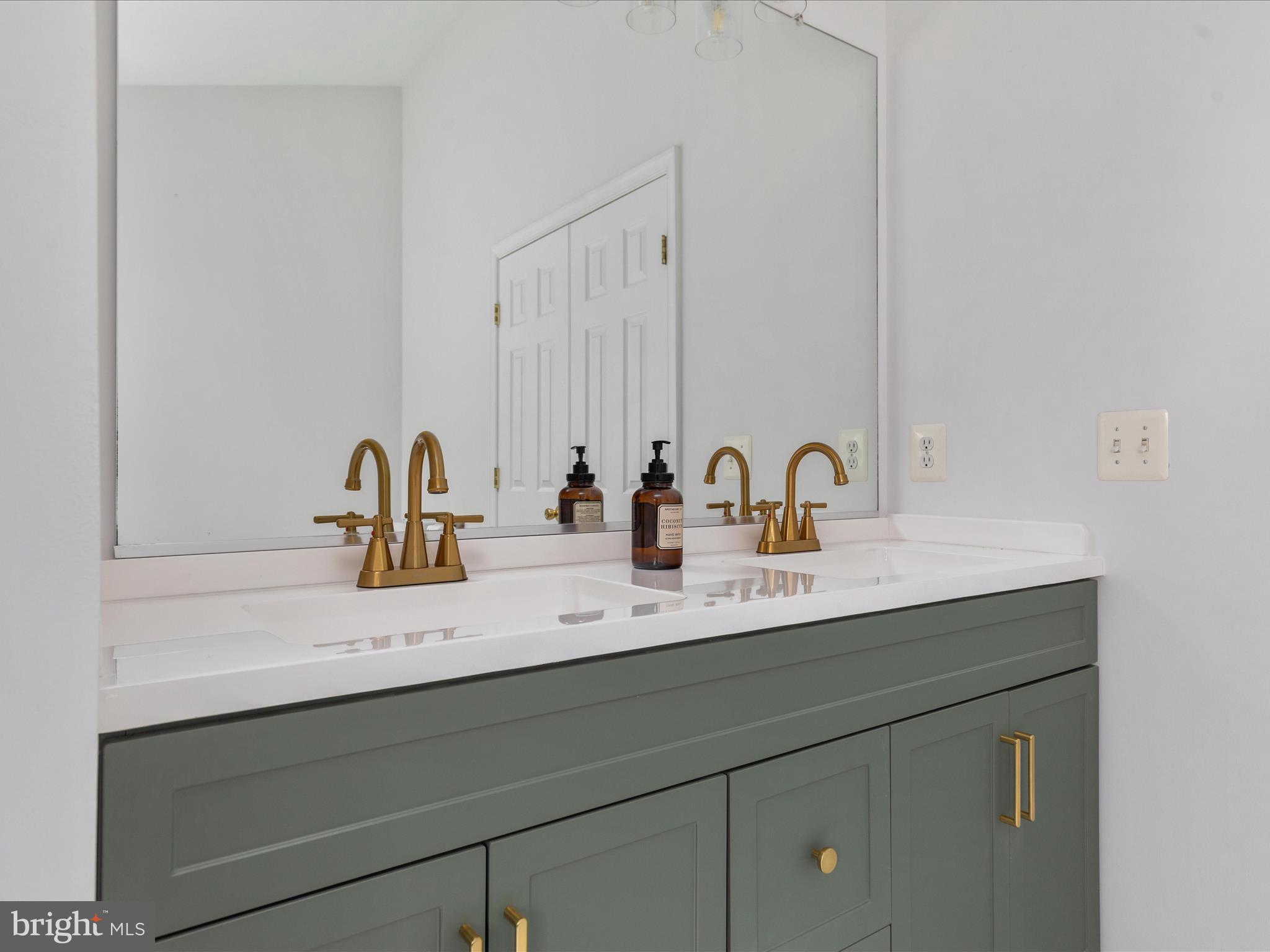 HIRST FARM - Residential