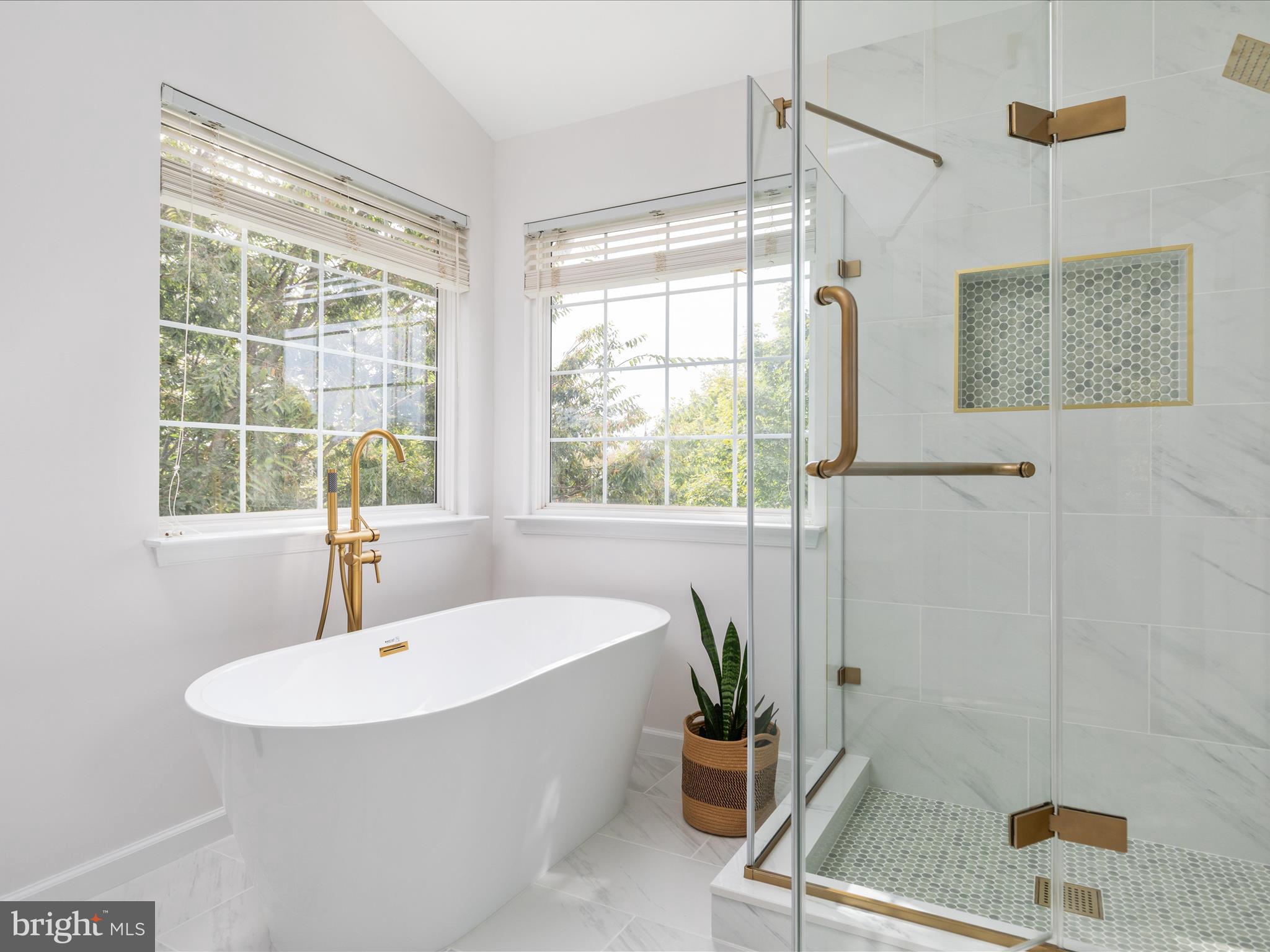 HIRST FARM - Residential