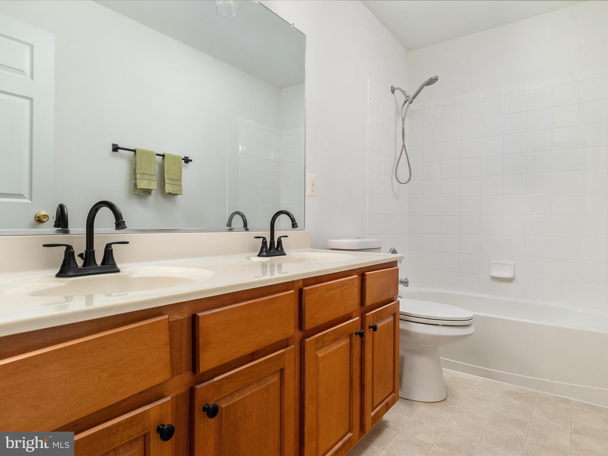 HIRST FARM - Residential