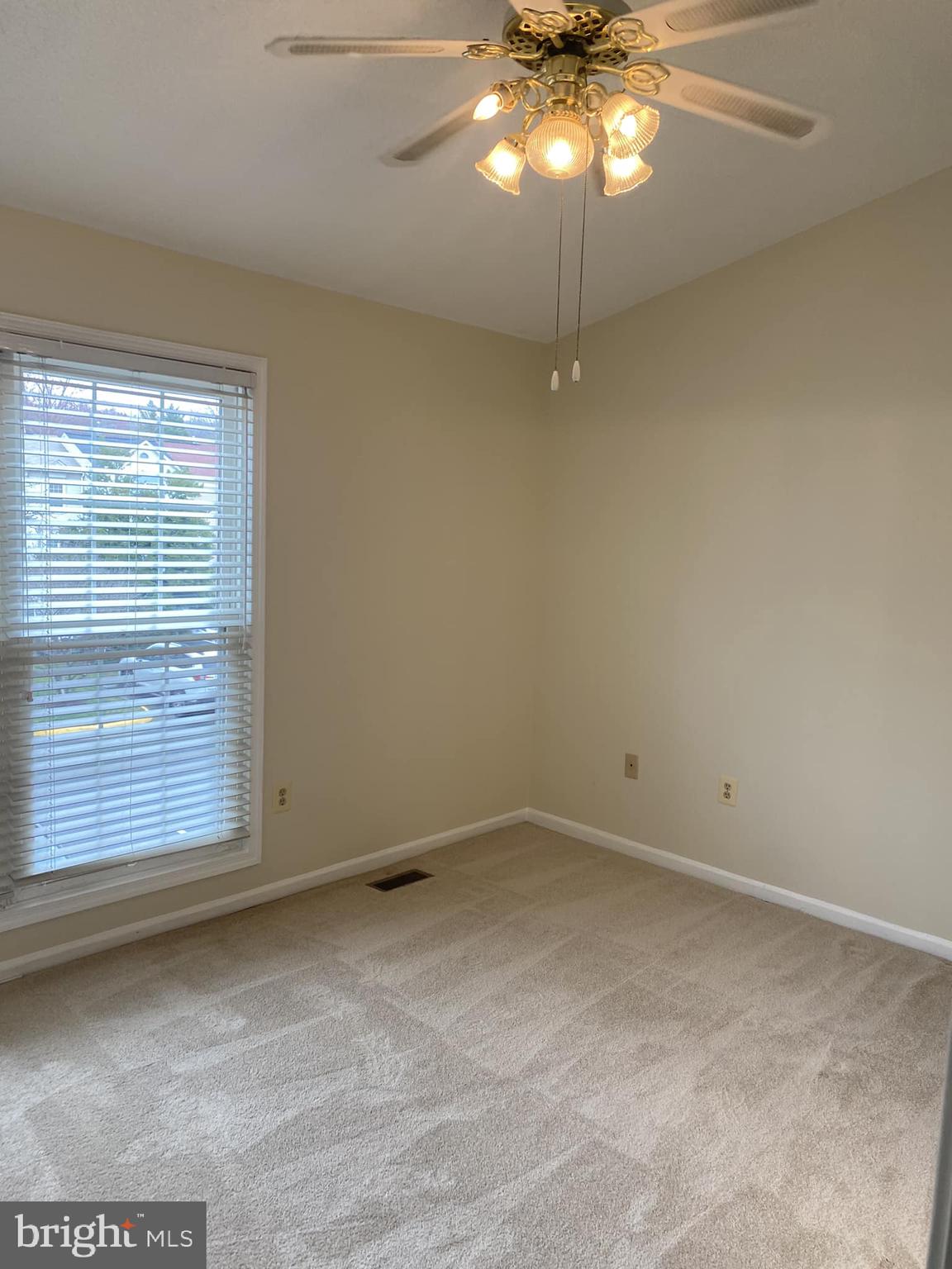 WOODSTONE - Residential Lease