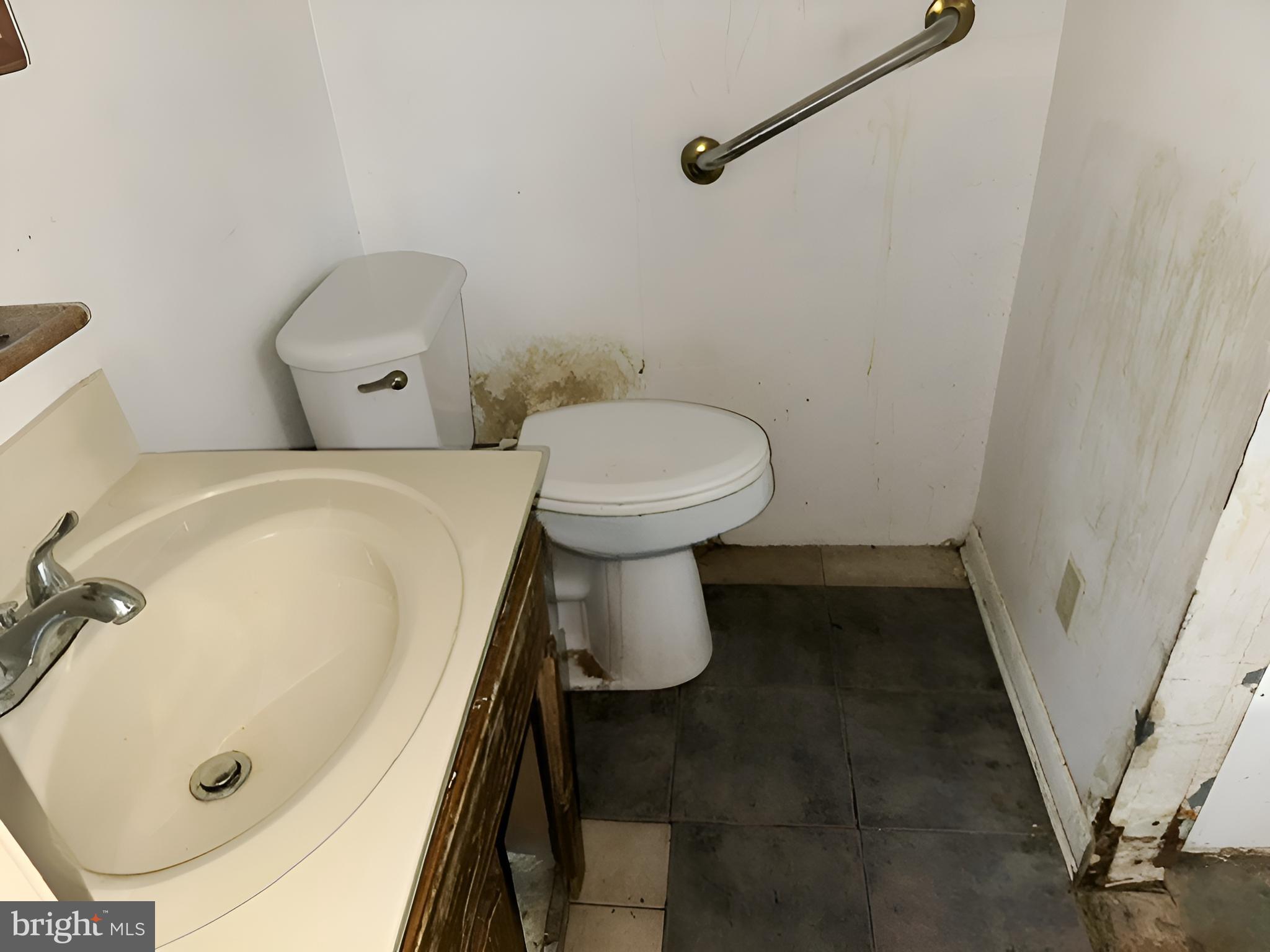 EDGEWOOD MEADOWS - Residential