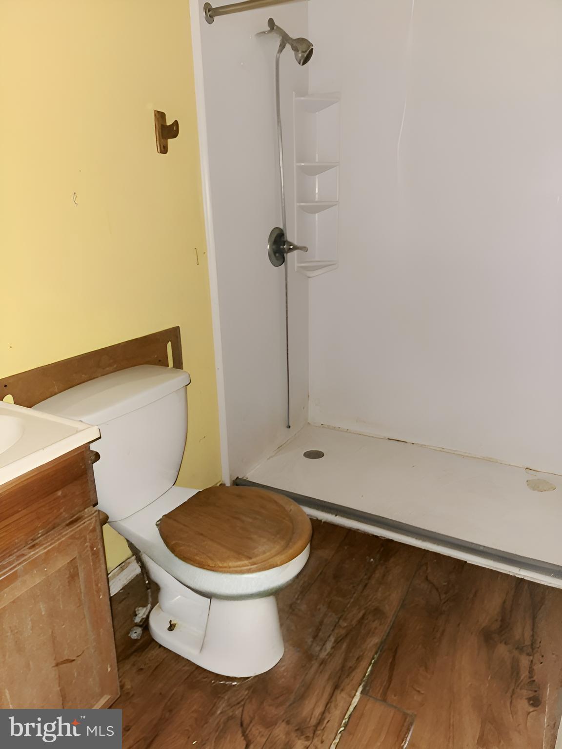 EDGEWOOD MEADOWS - Residential