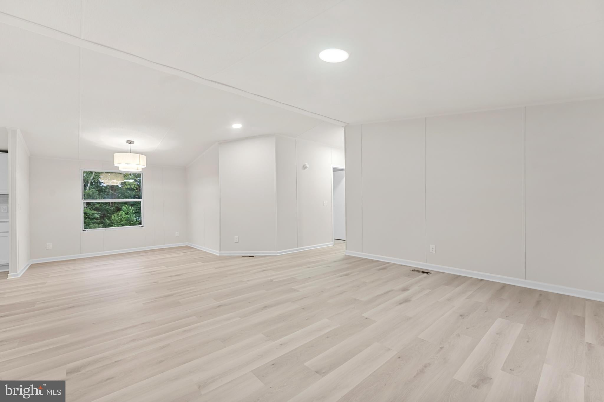 5724 ZACHARY TAYLOR HIGHWAY