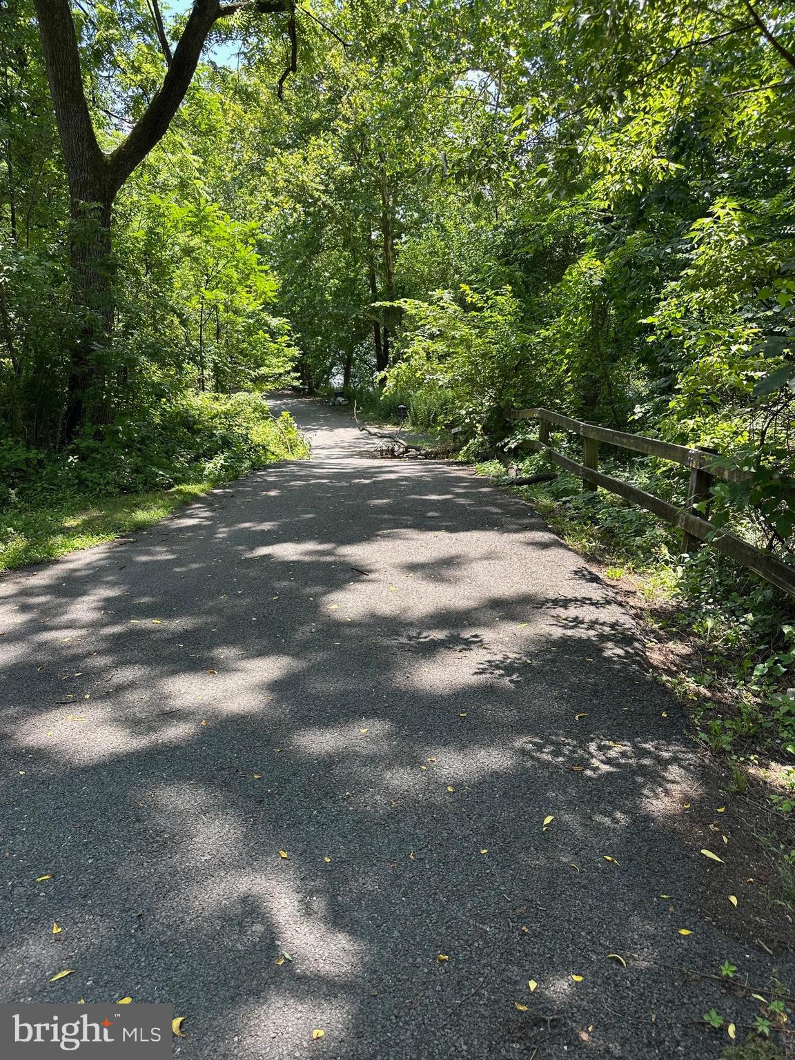 GREEN TREE RUN - Residential