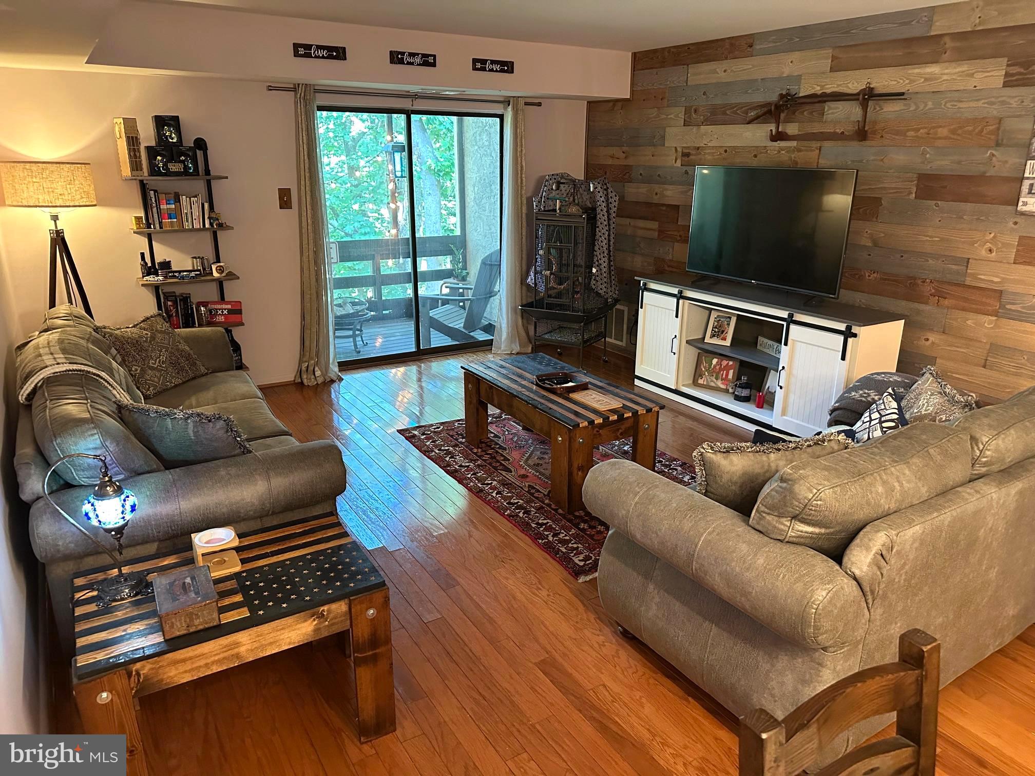 GREEN TREE RUN - Residential