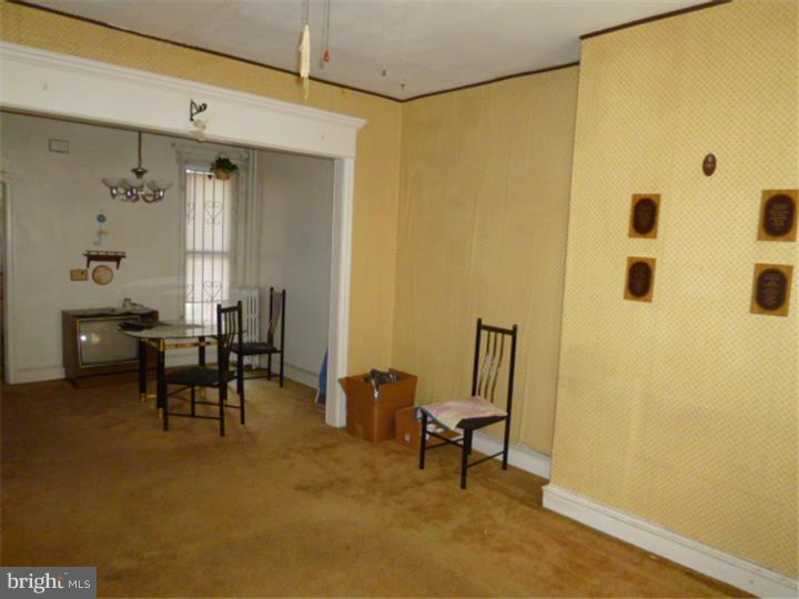 PHILADELPHIA (SOUTHWEST) - Residential
