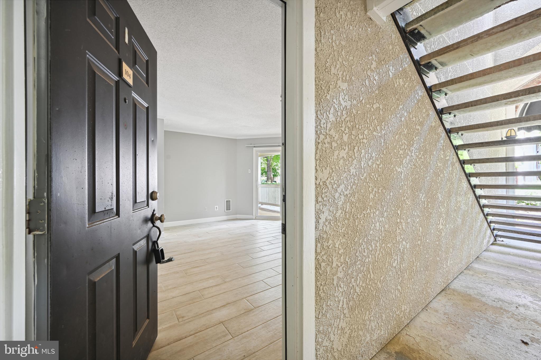 FOUNTAINS AT MCLEAN - Residential Lease