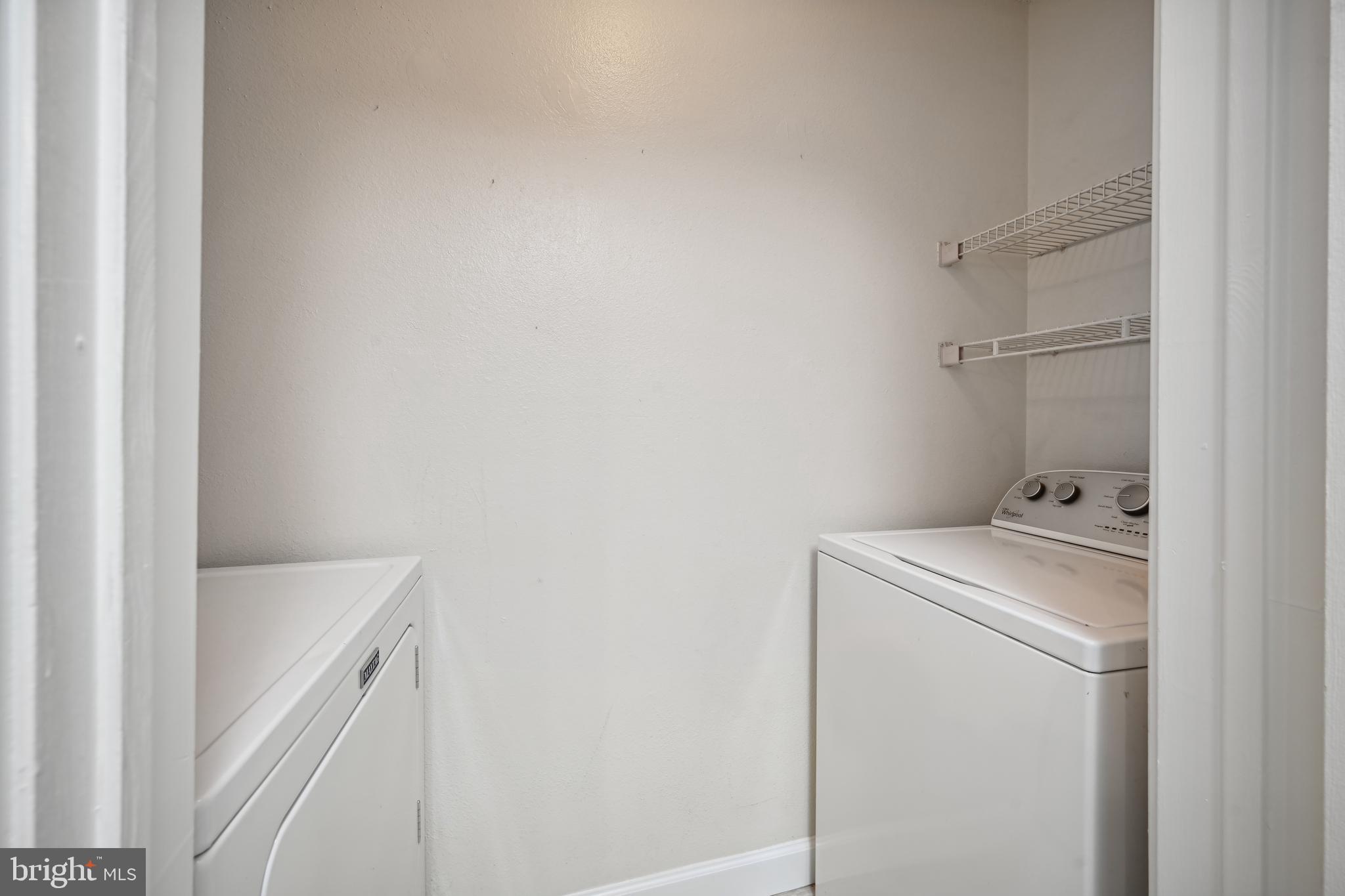 FOUNTAINS AT MCLEAN - Residential Lease