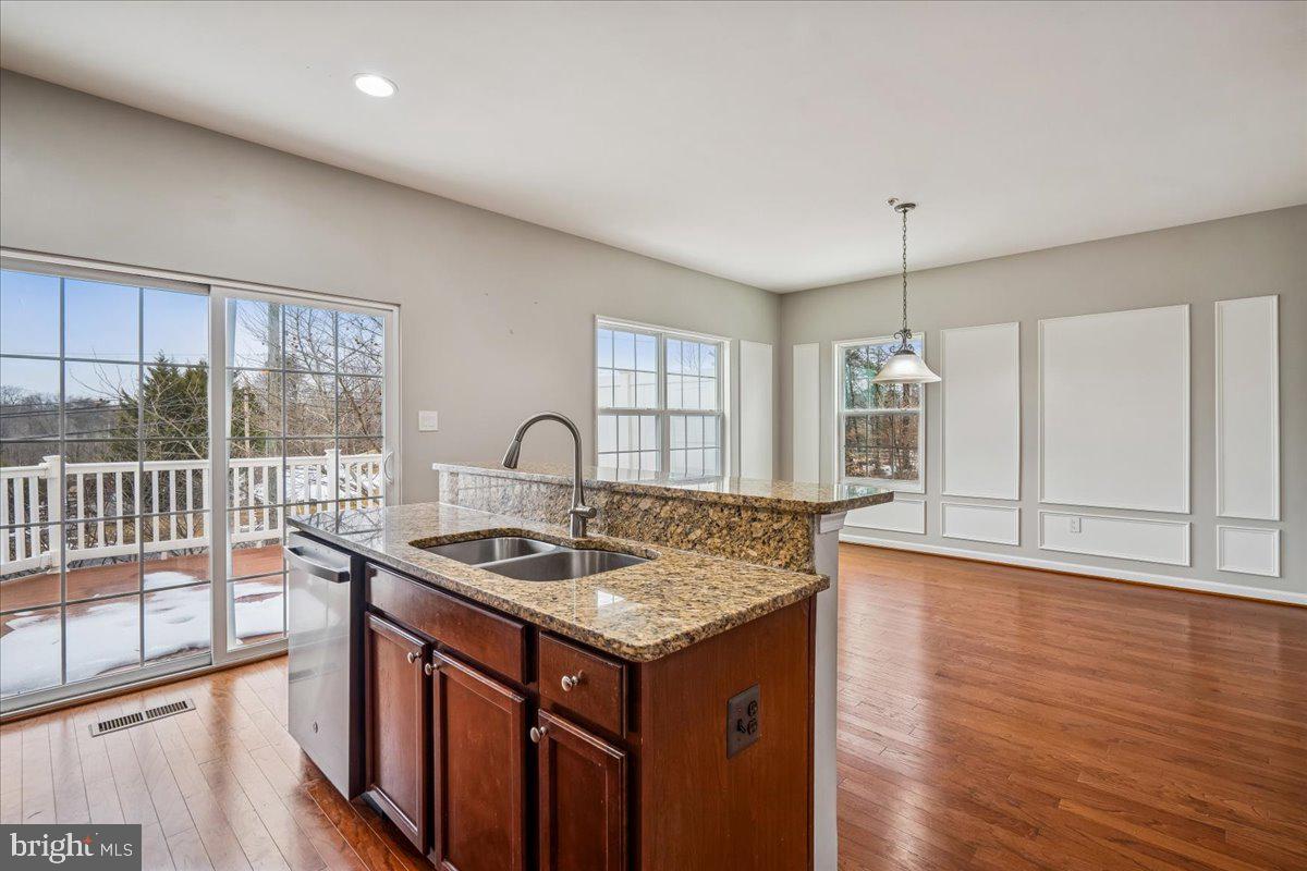 FIELDSTONE PRESERVE - Residential