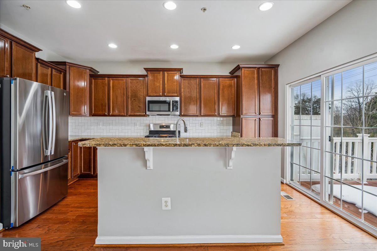 FIELDSTONE PRESERVE - Residential