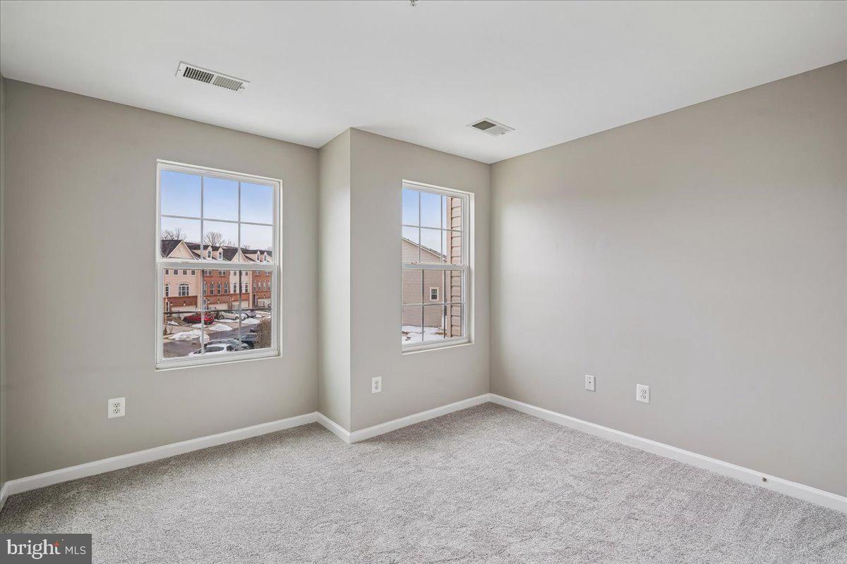 FIELDSTONE PRESERVE - Residential