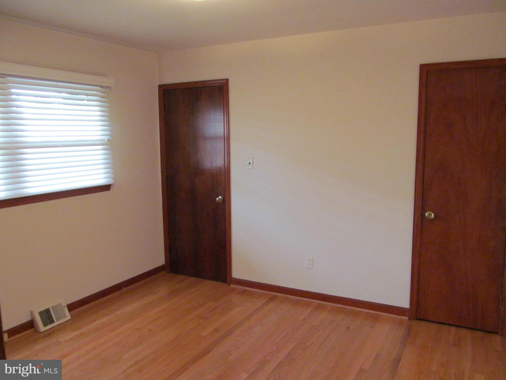 STUYVESANT ACRES - Residential