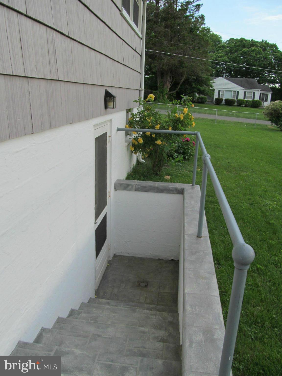 STUYVESANT ACRES - Residential