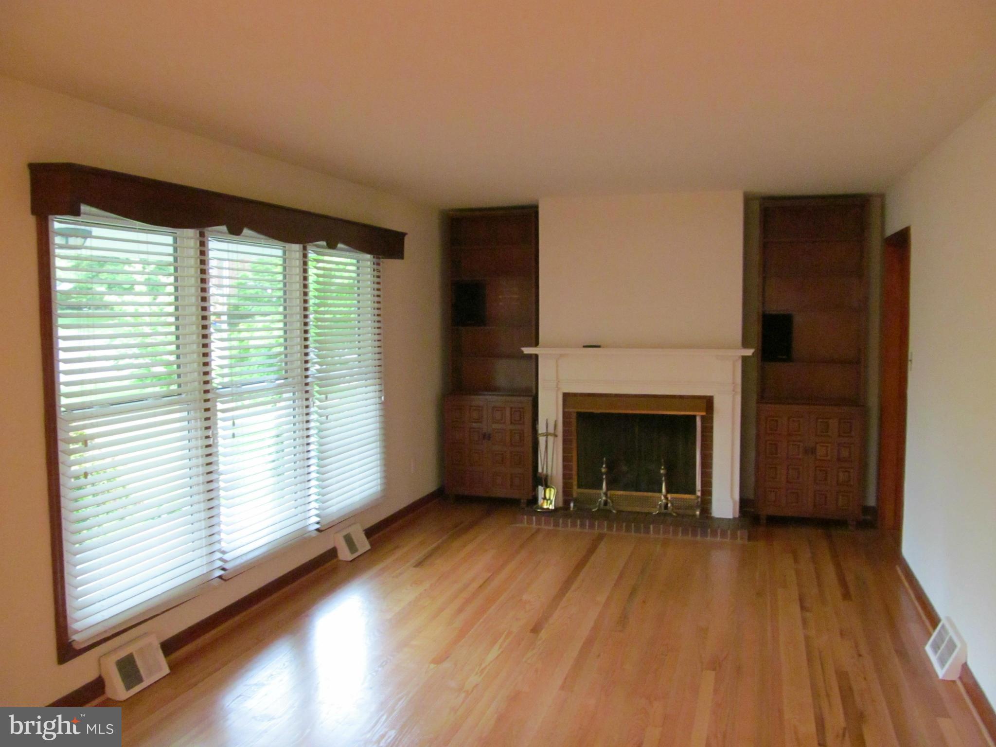 STUYVESANT ACRES - Residential