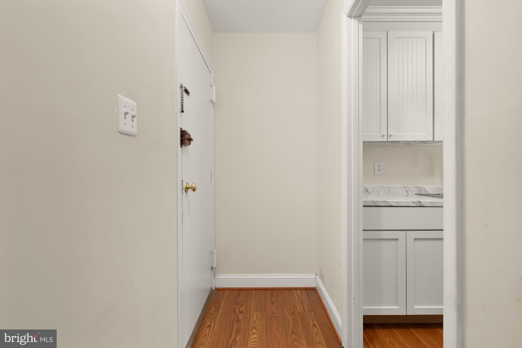 3975 LYNDHURST DRIVE 103