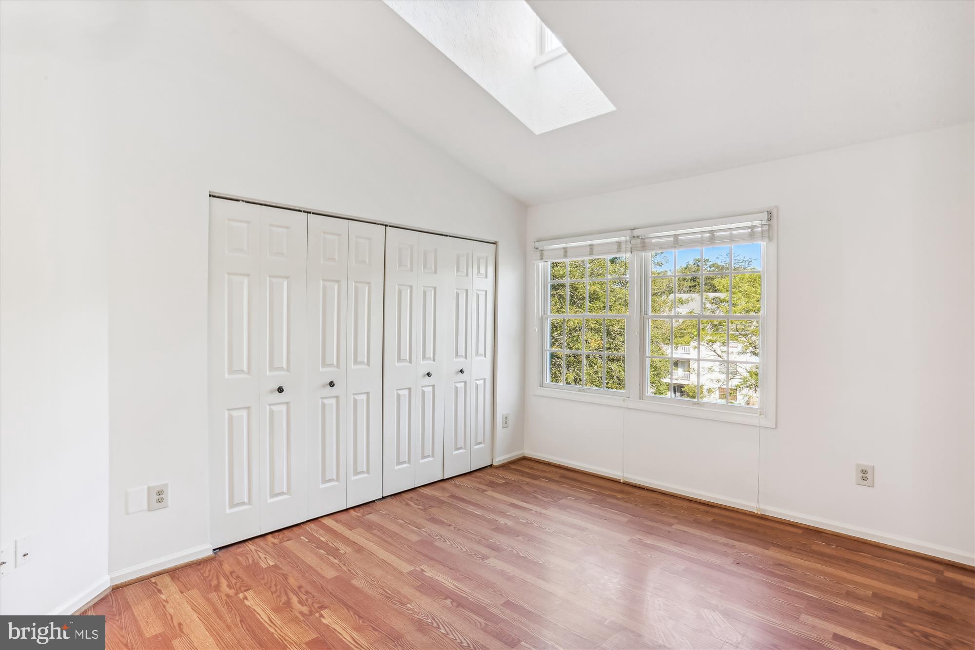 WATERS EDGE AT NORTH LAKE - Residential