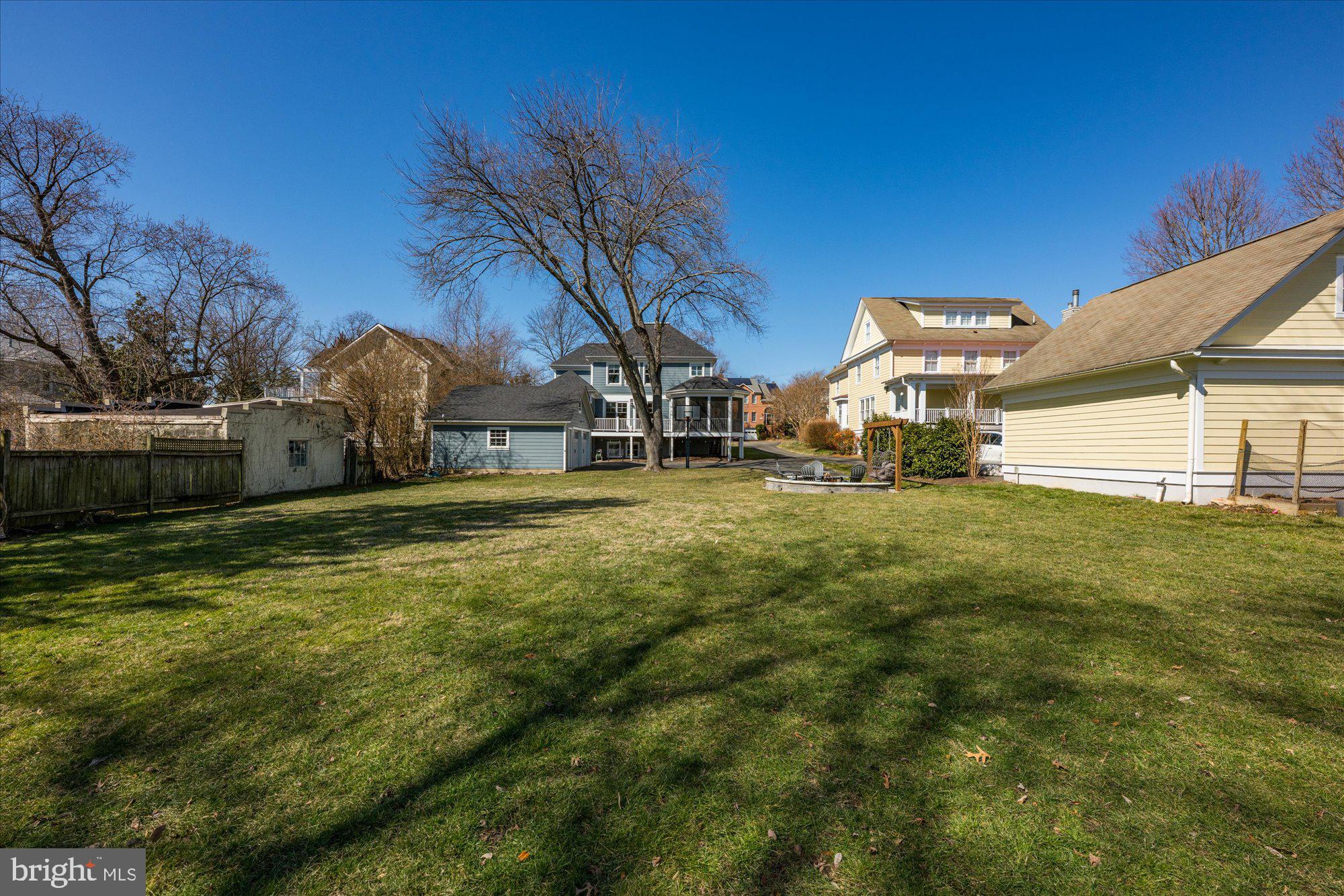 NORTH ARLINGTON - Residential