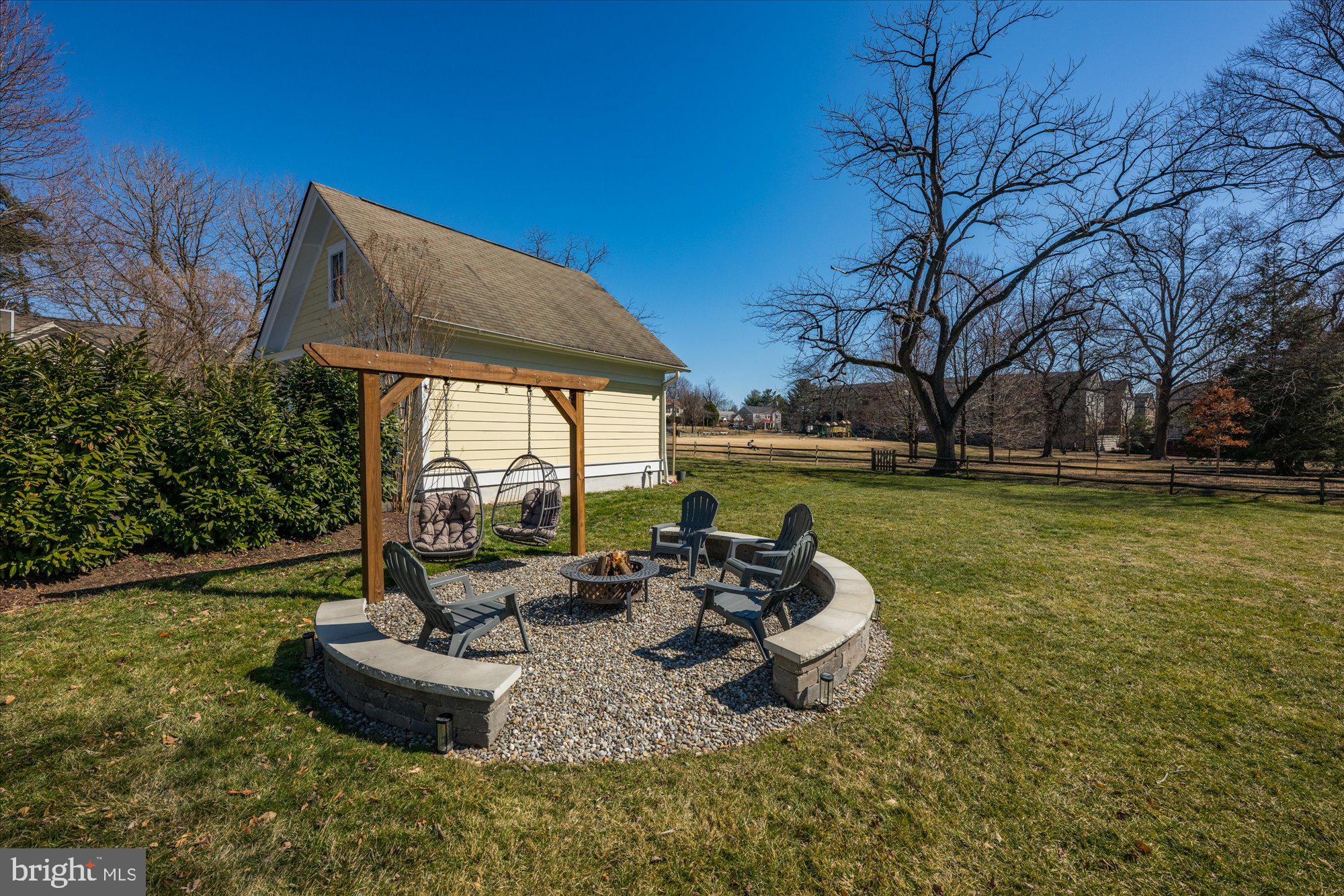 NORTH ARLINGTON - Residential