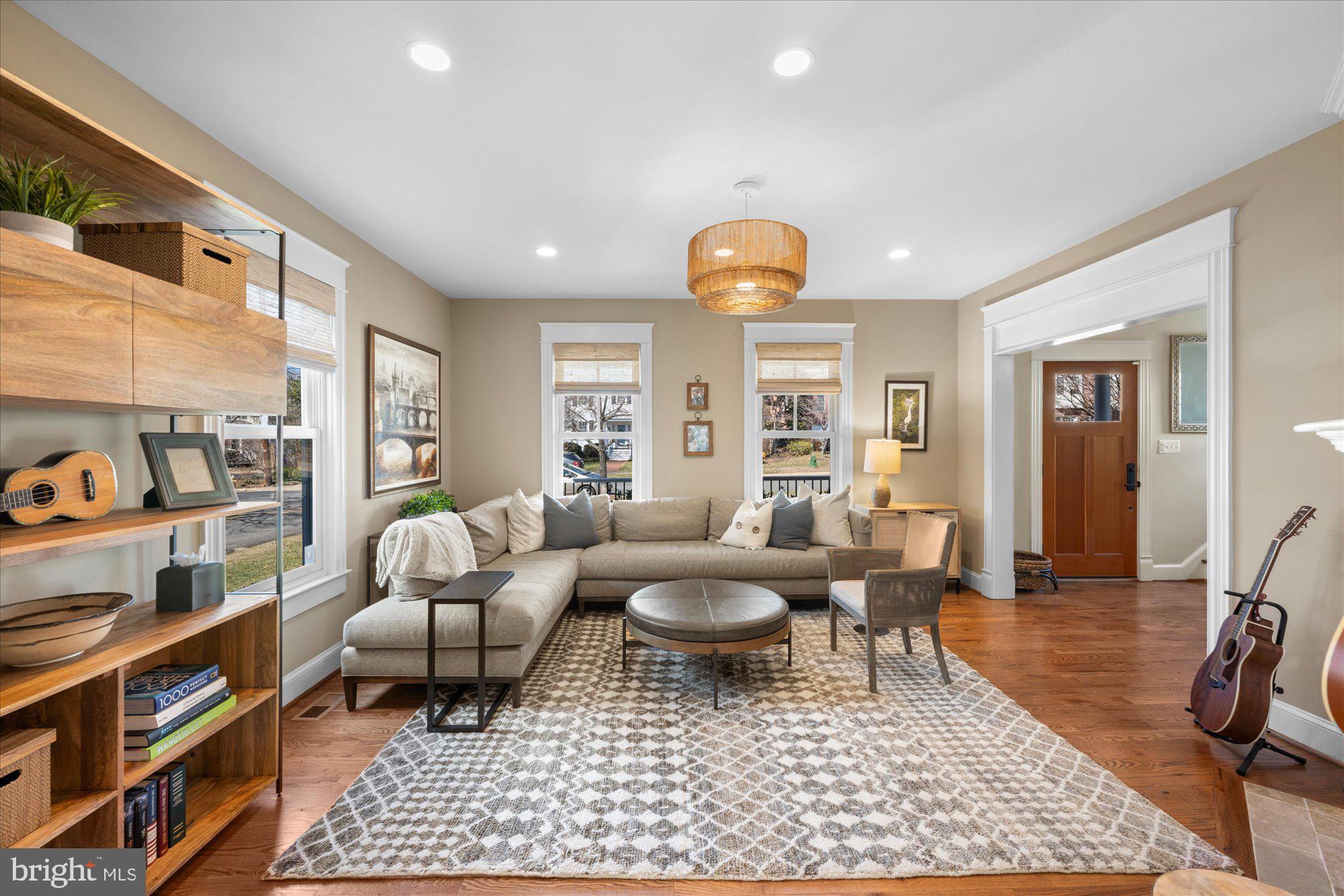 NORTH ARLINGTON - Residential