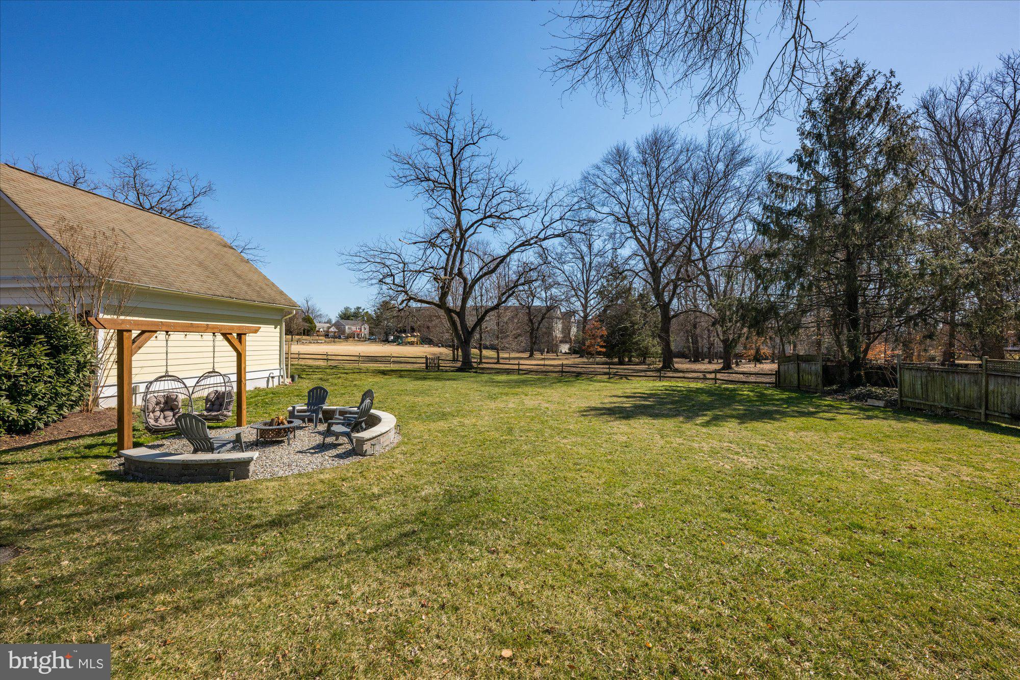 NORTH ARLINGTON - Residential