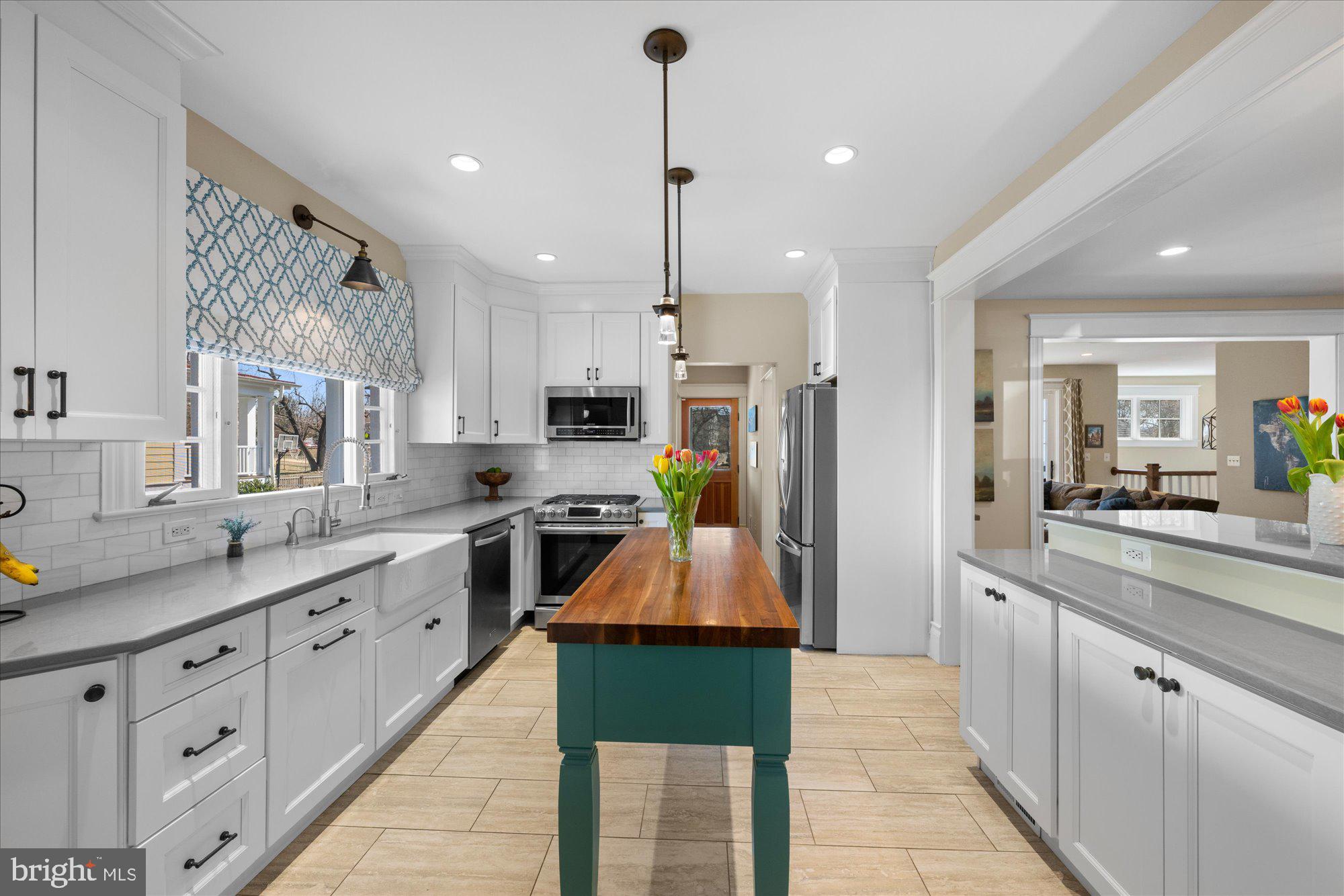 NORTH ARLINGTON - Residential