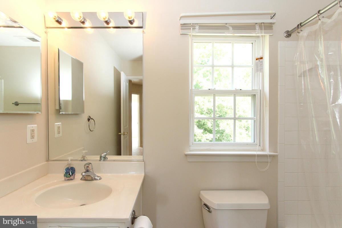 WAYSIDE VILLAGE - Residential