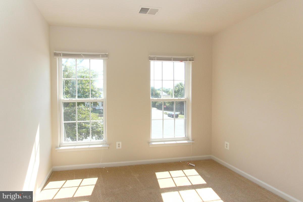 WAYSIDE VILLAGE - Residential