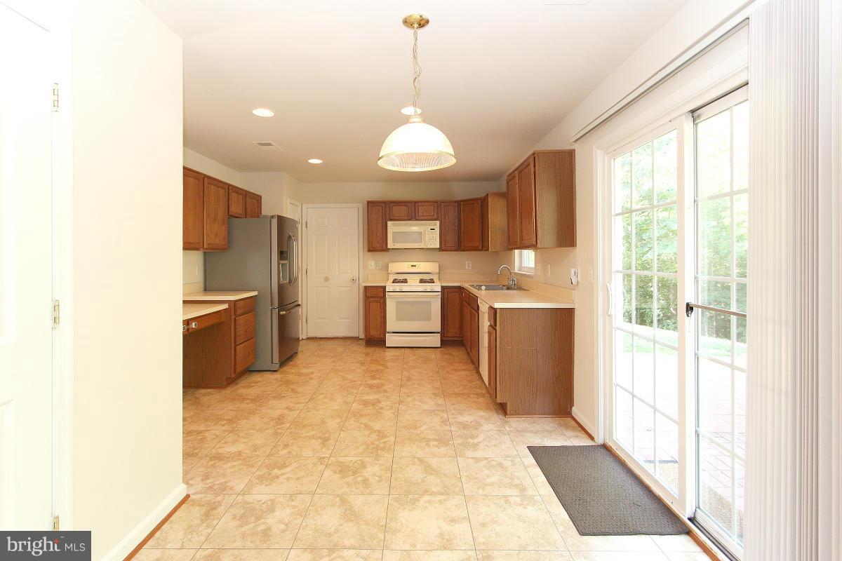 WAYSIDE VILLAGE - Residential