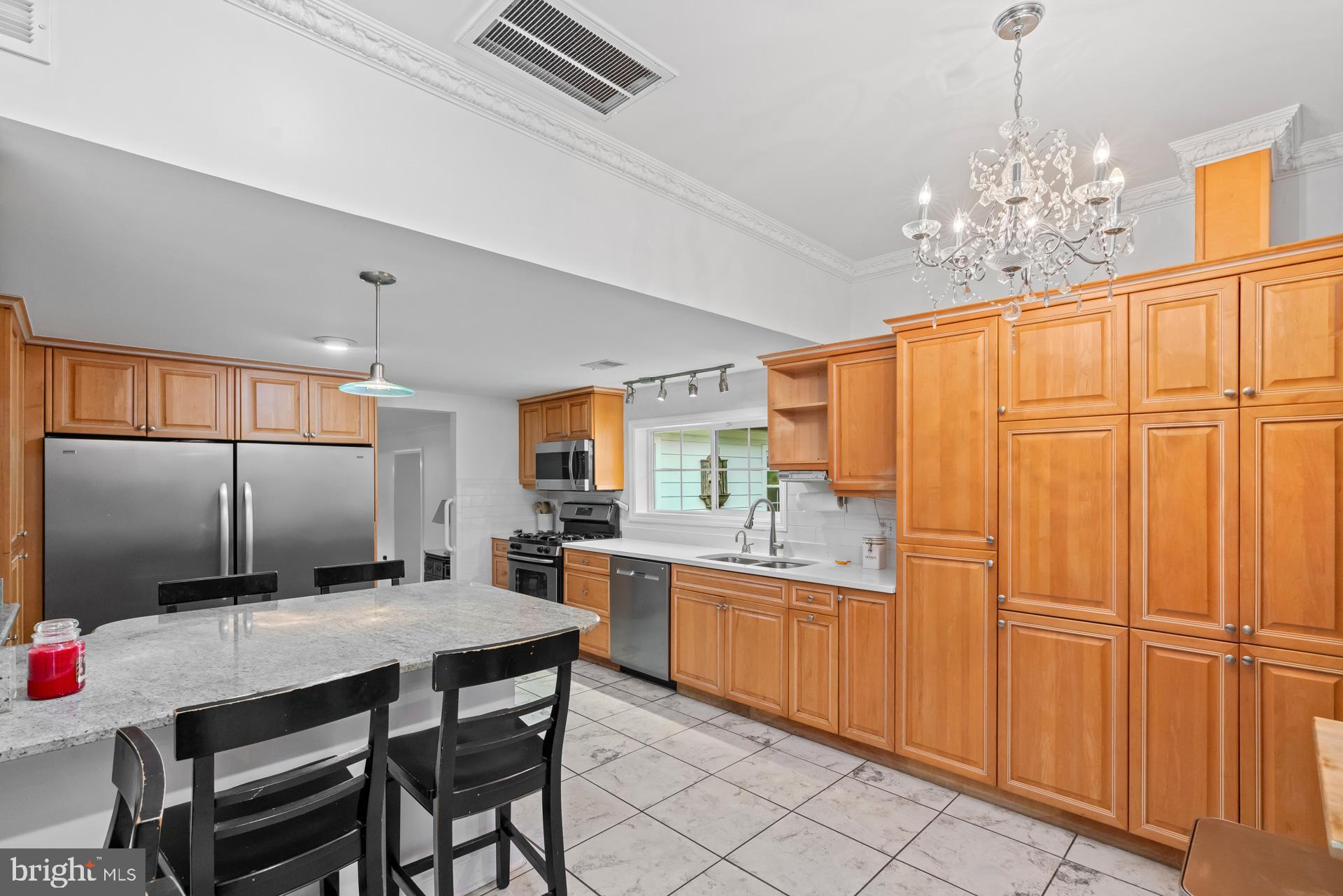 GLENN DALE - Residential